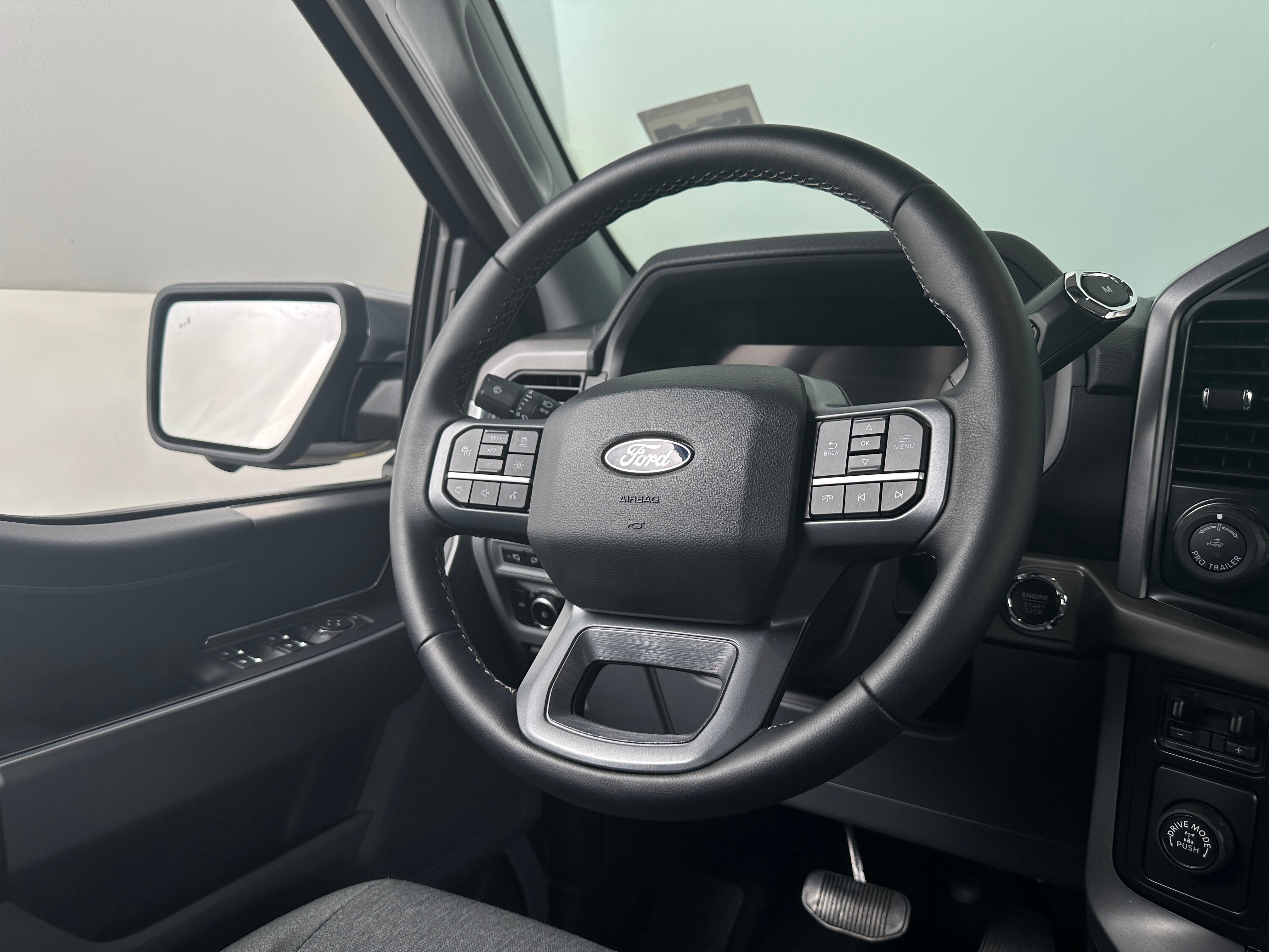 2024 Ford Econoline E-150 5