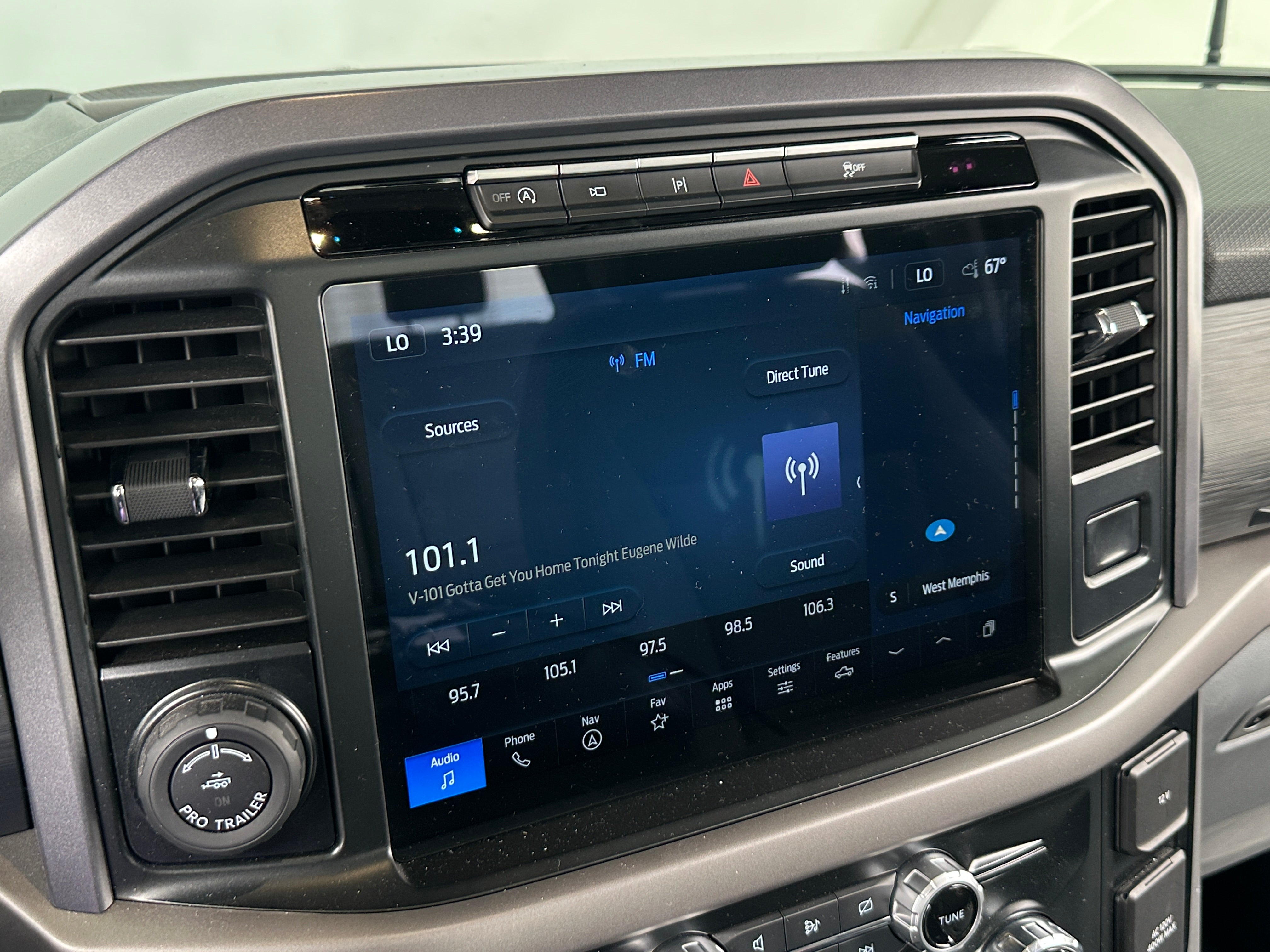 2024 Ford Econoline E-150 4
