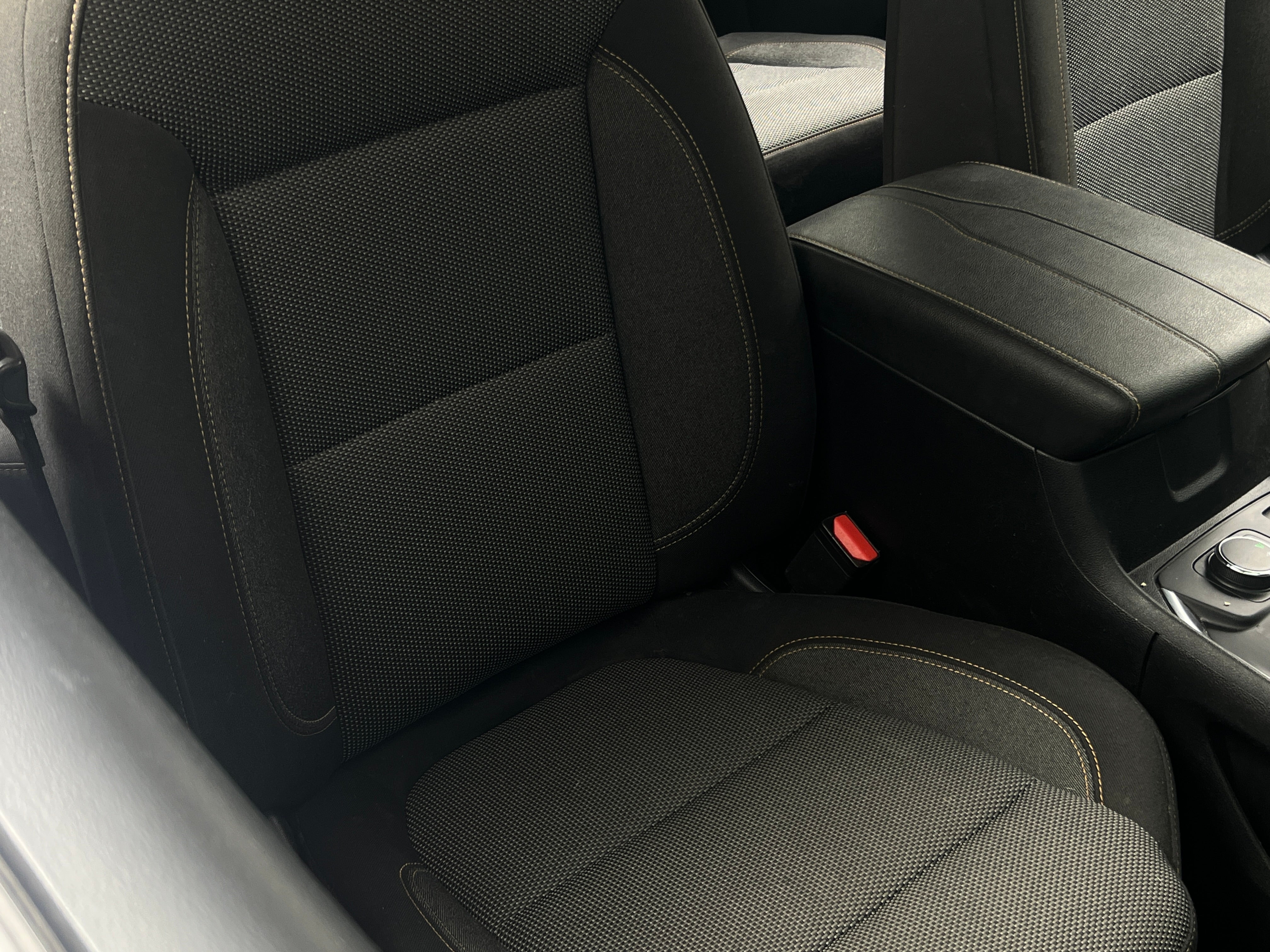 2020 Chevrolet Traverse LT 2