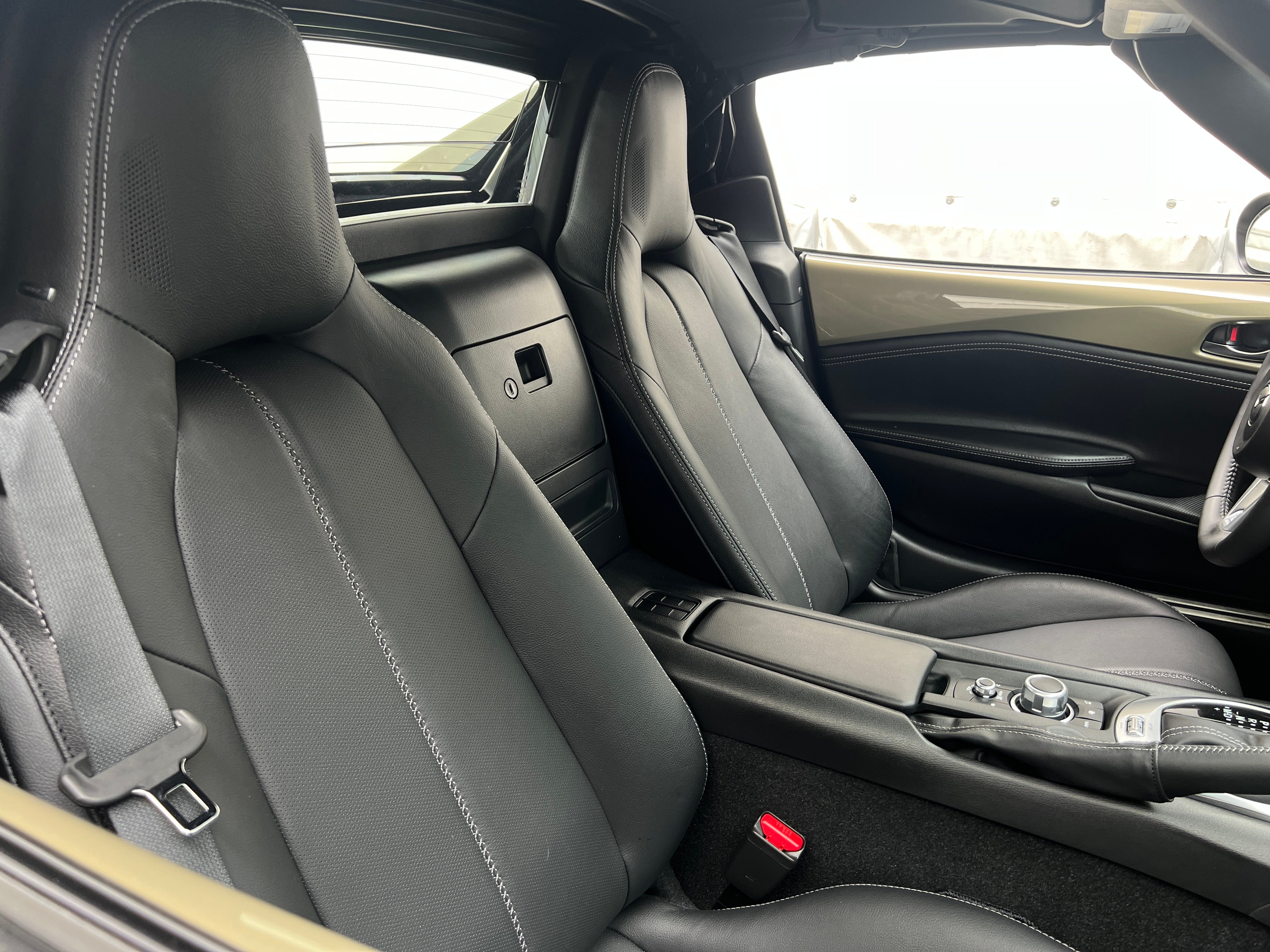 2023 Mazda MX-5 Miata Grand Touring 2