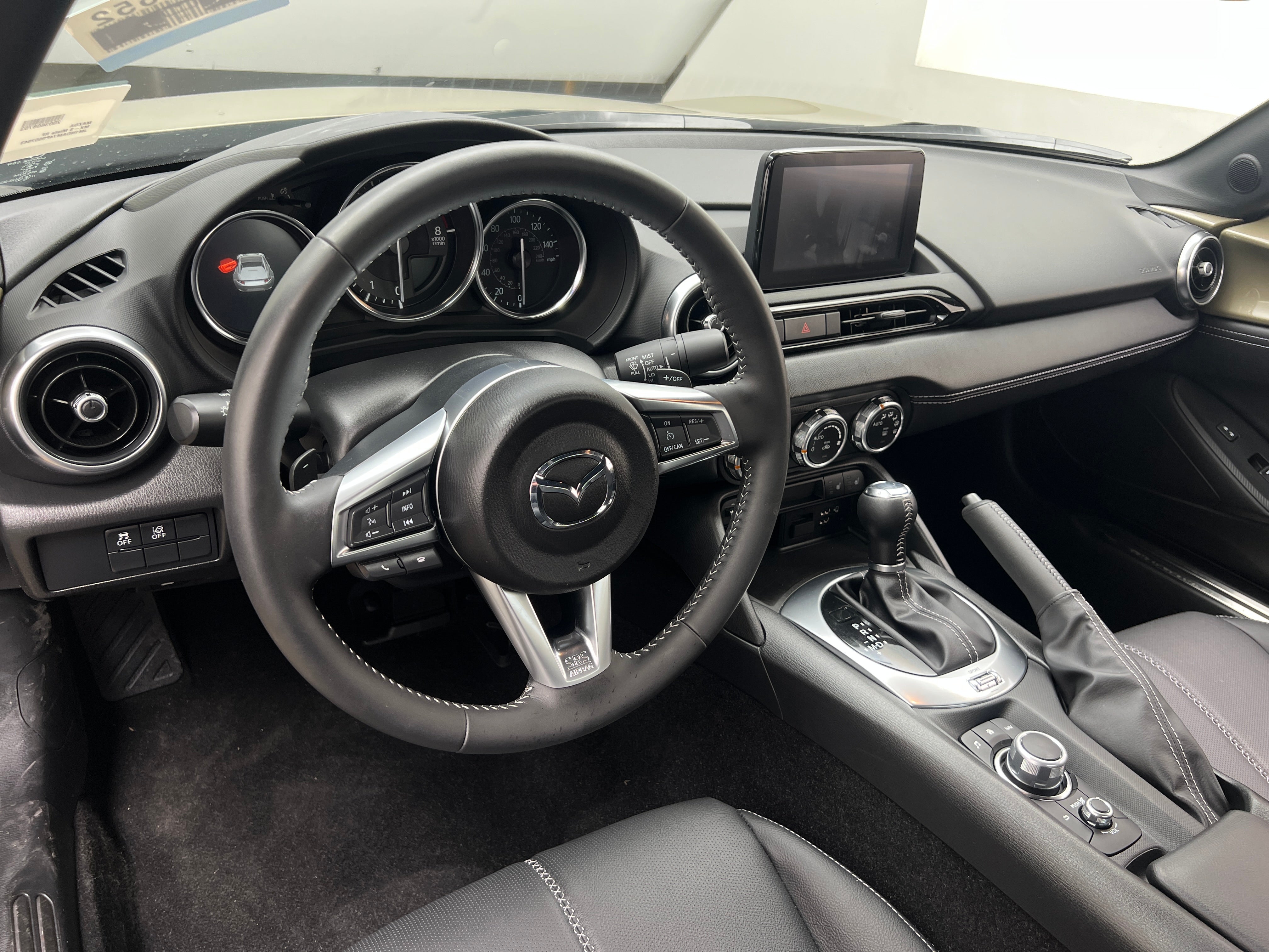 2023 Mazda MX-5 Miata Grand Touring 3