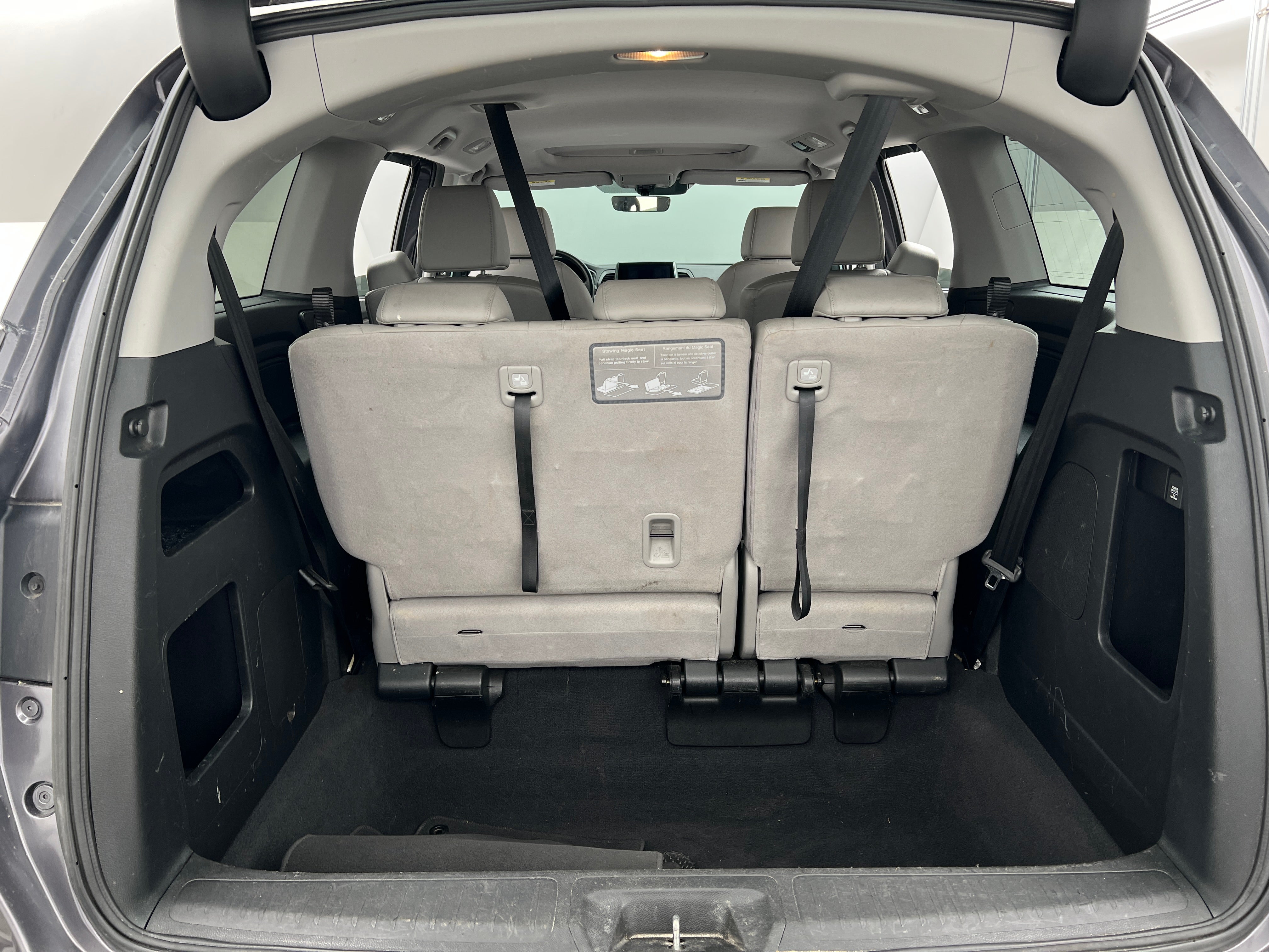2020 Honda Odyssey EX-L 6