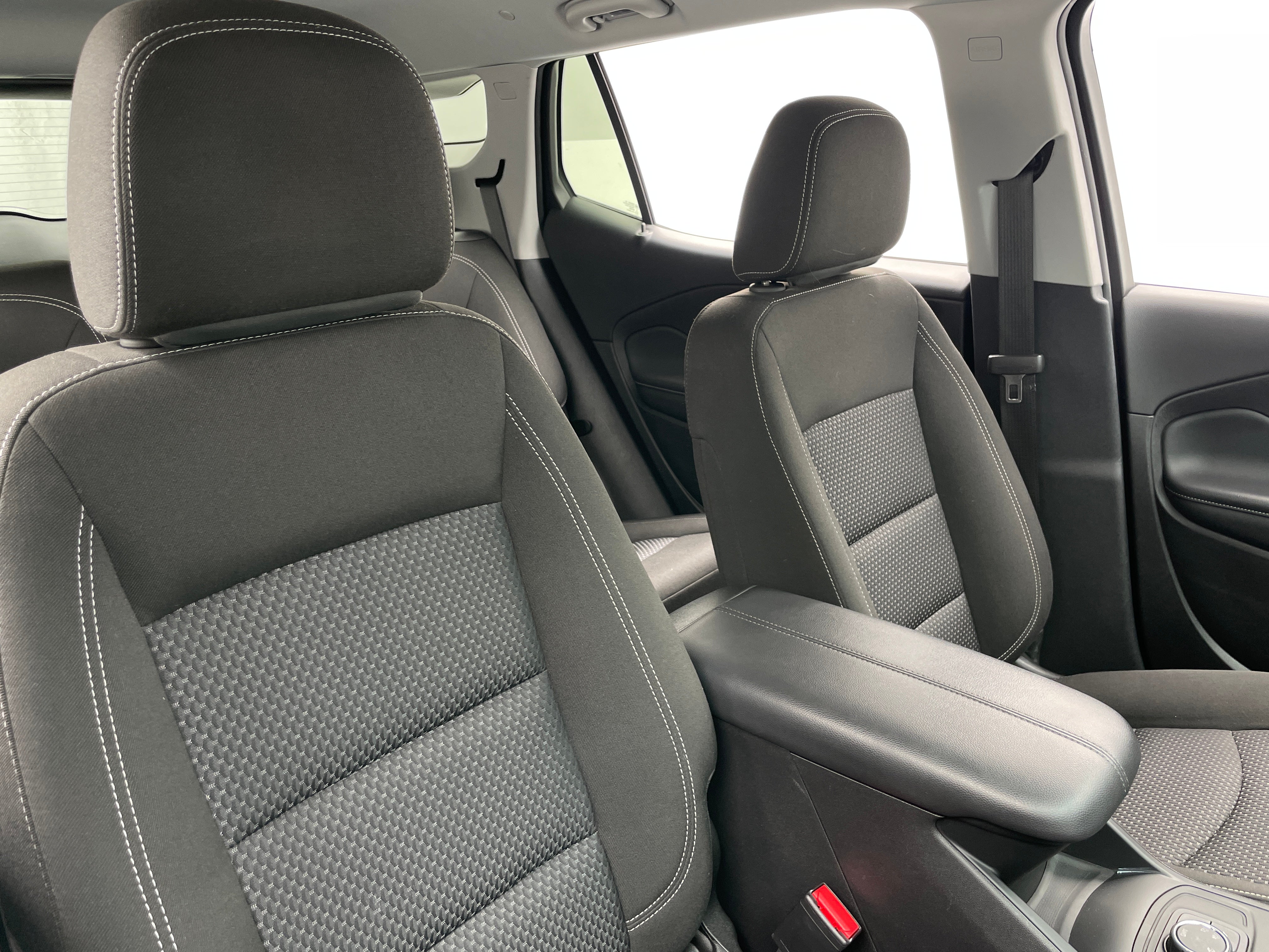 2024 GMC Terrain SLE 2