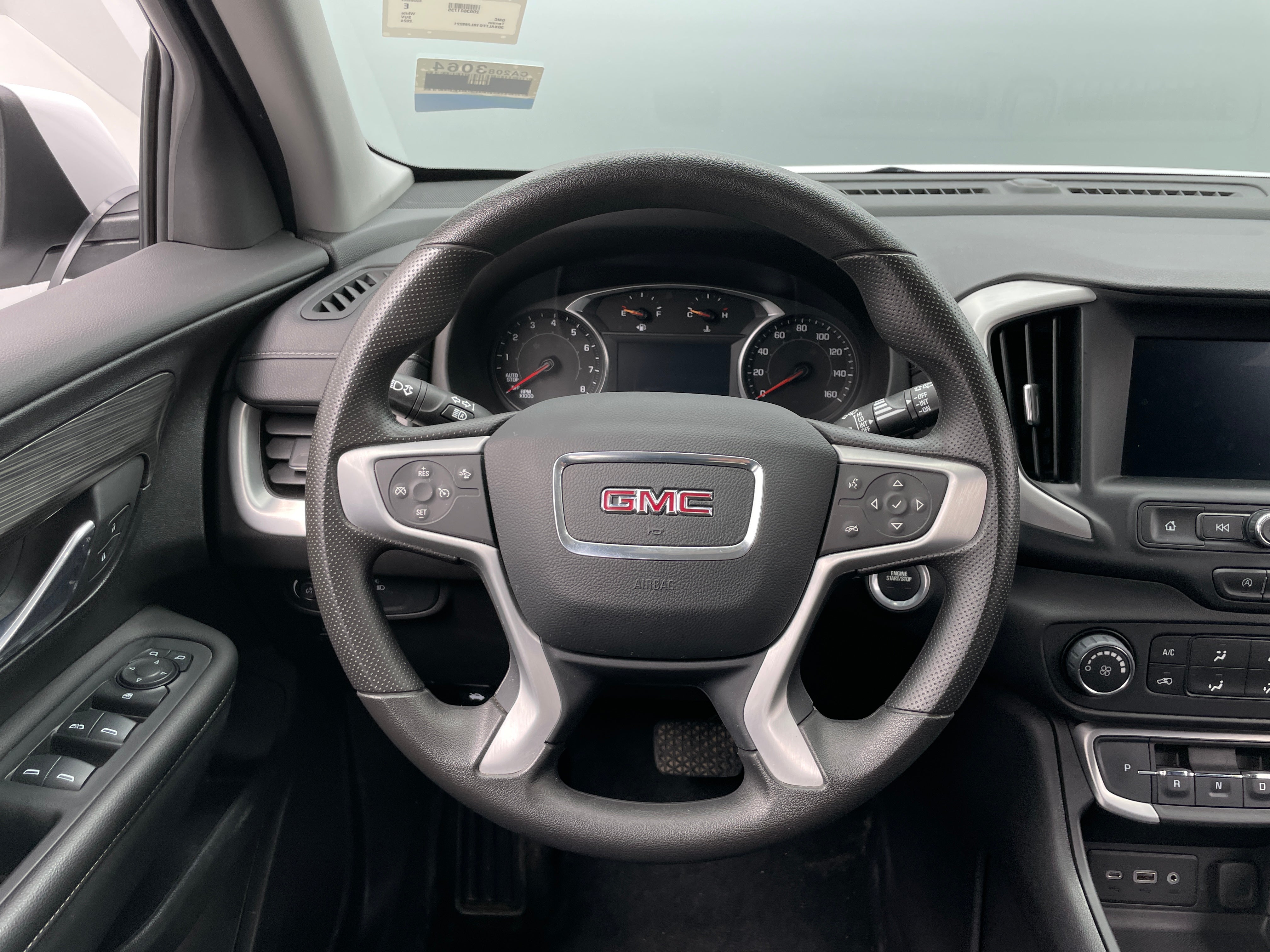 2024 GMC Terrain SLE 5