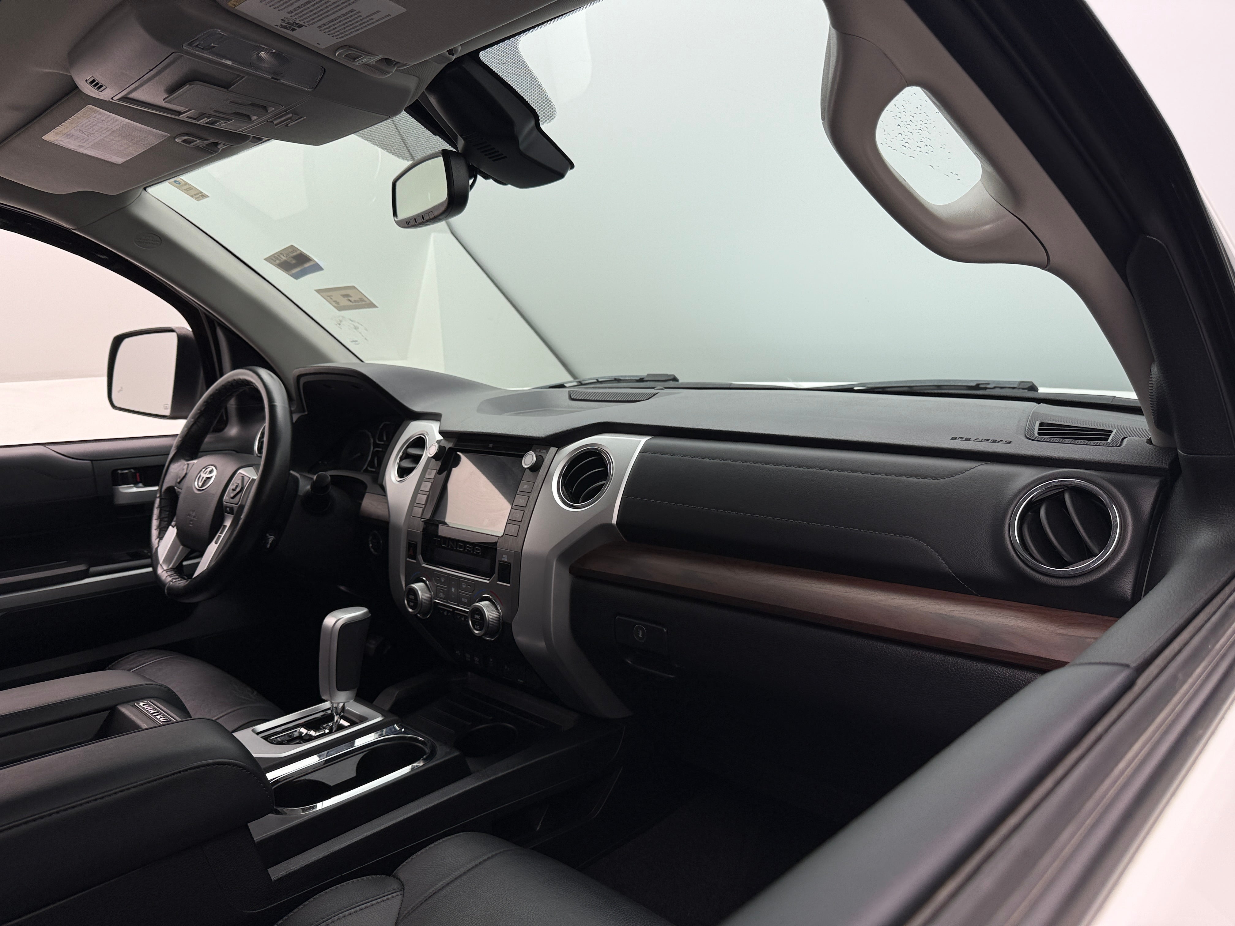 2021 Toyota Tundra Limited 3