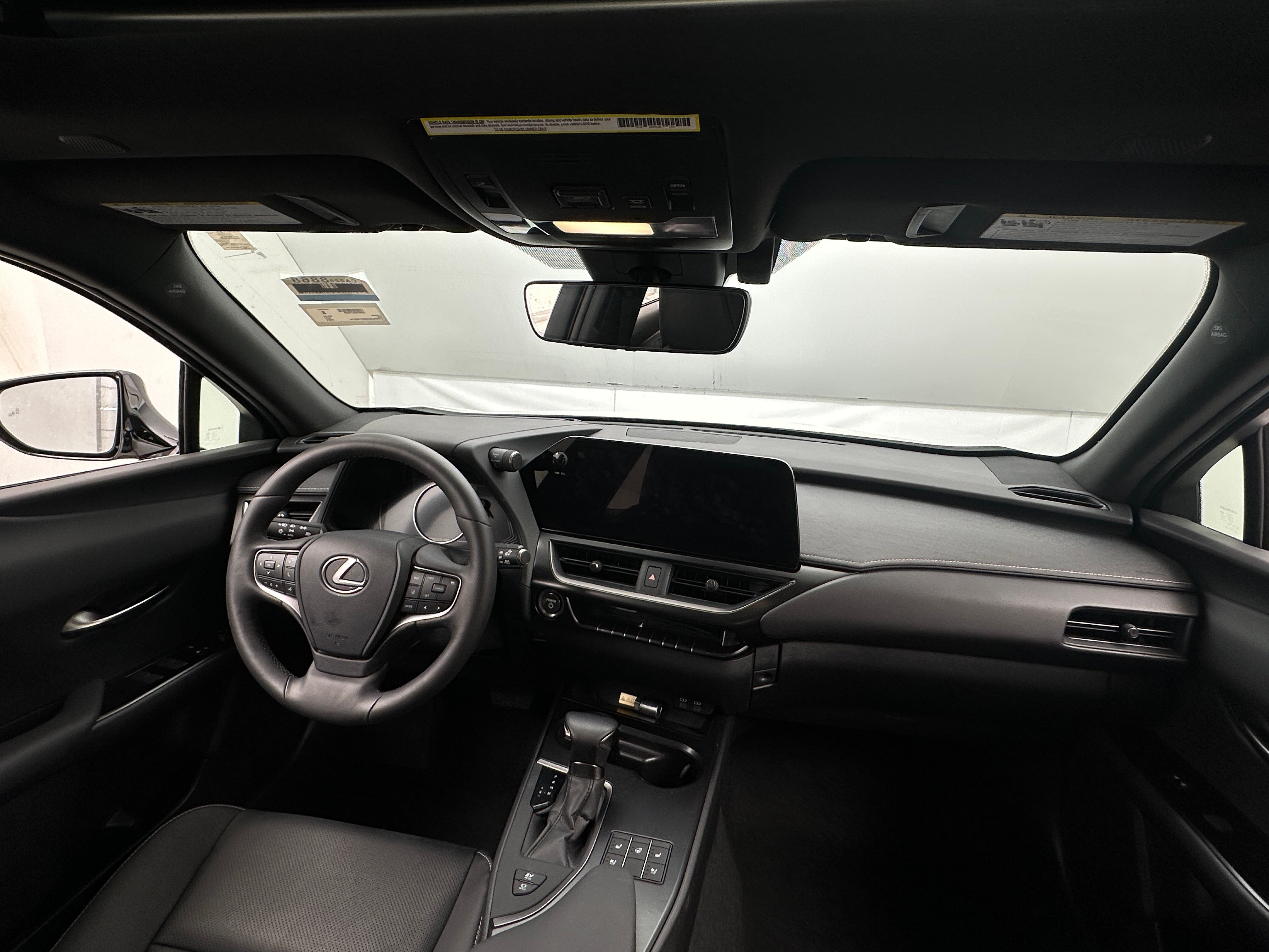 2024 Lexus UX 250h 3
