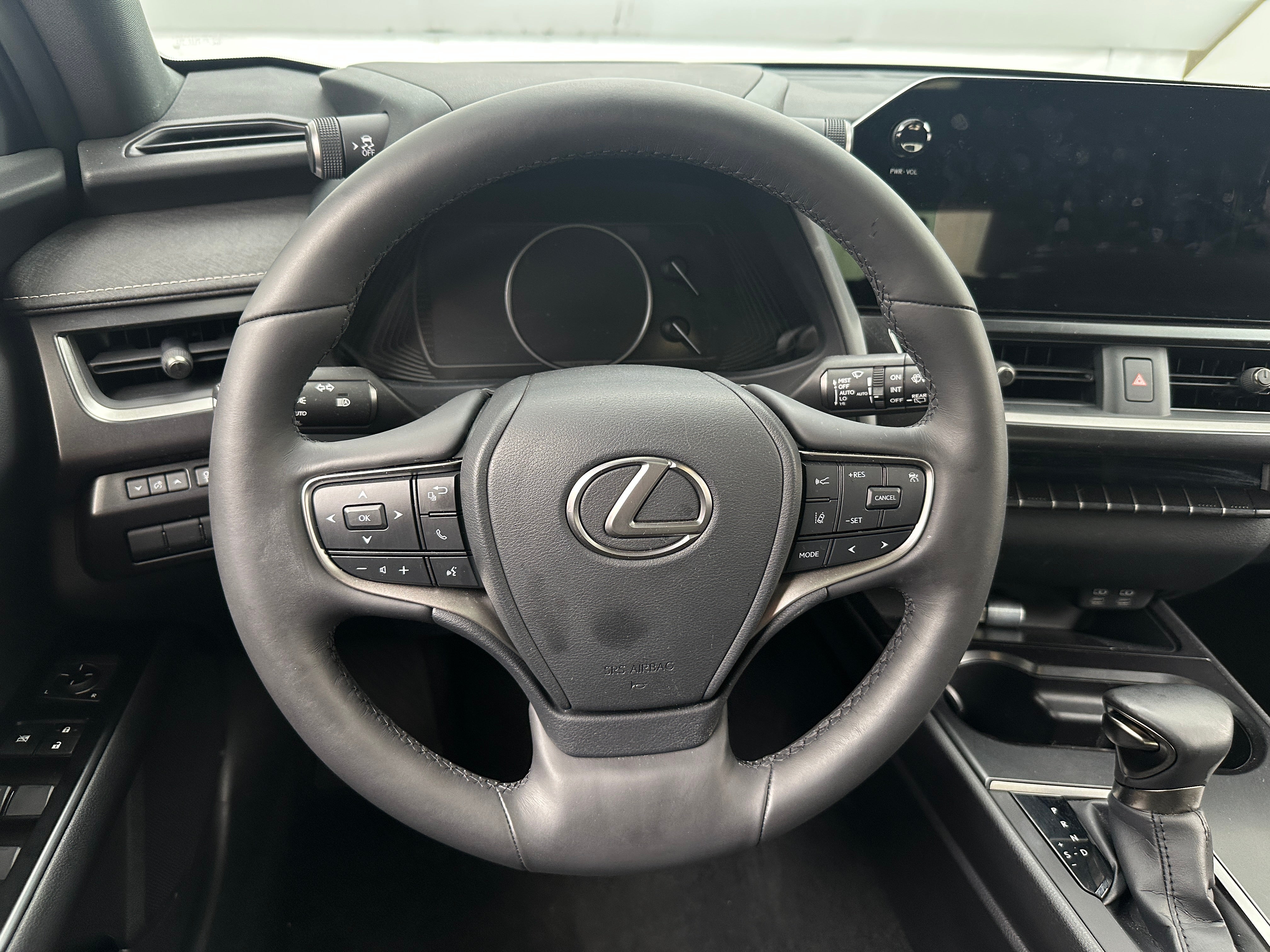 2024 Lexus UX 250h 5