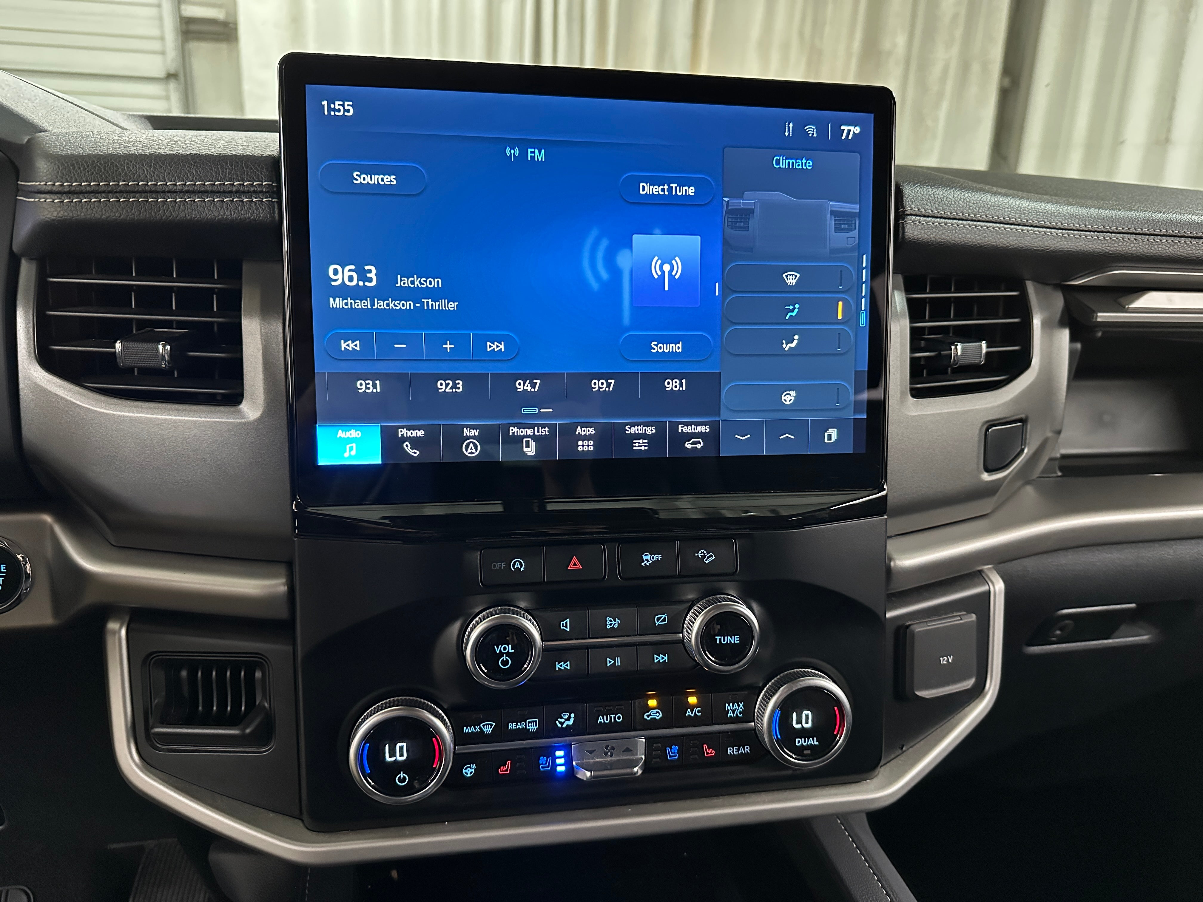 2024 Ford Expedition XLT 4