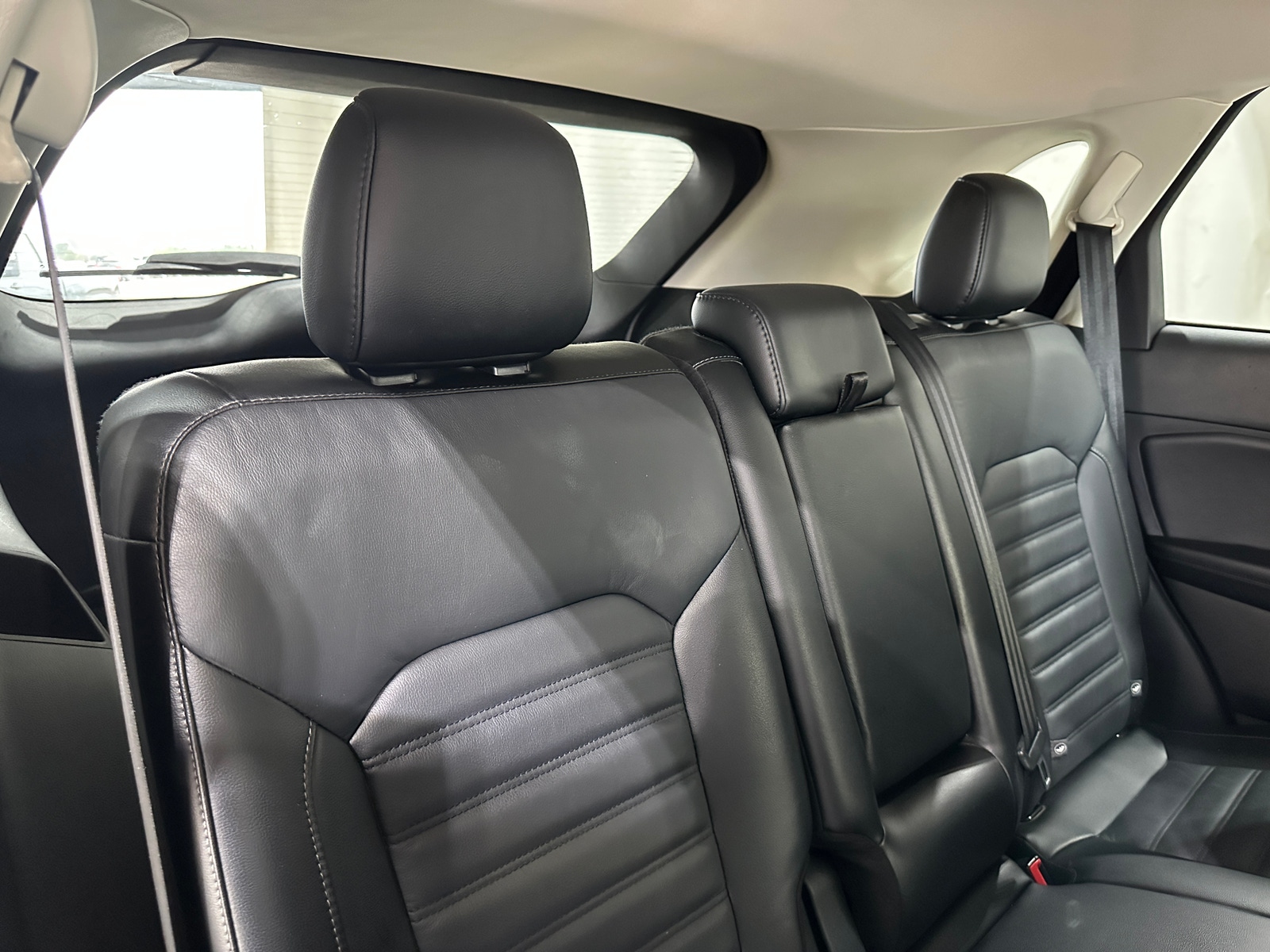 Thumbnail: 2015 Ford Edge - 5