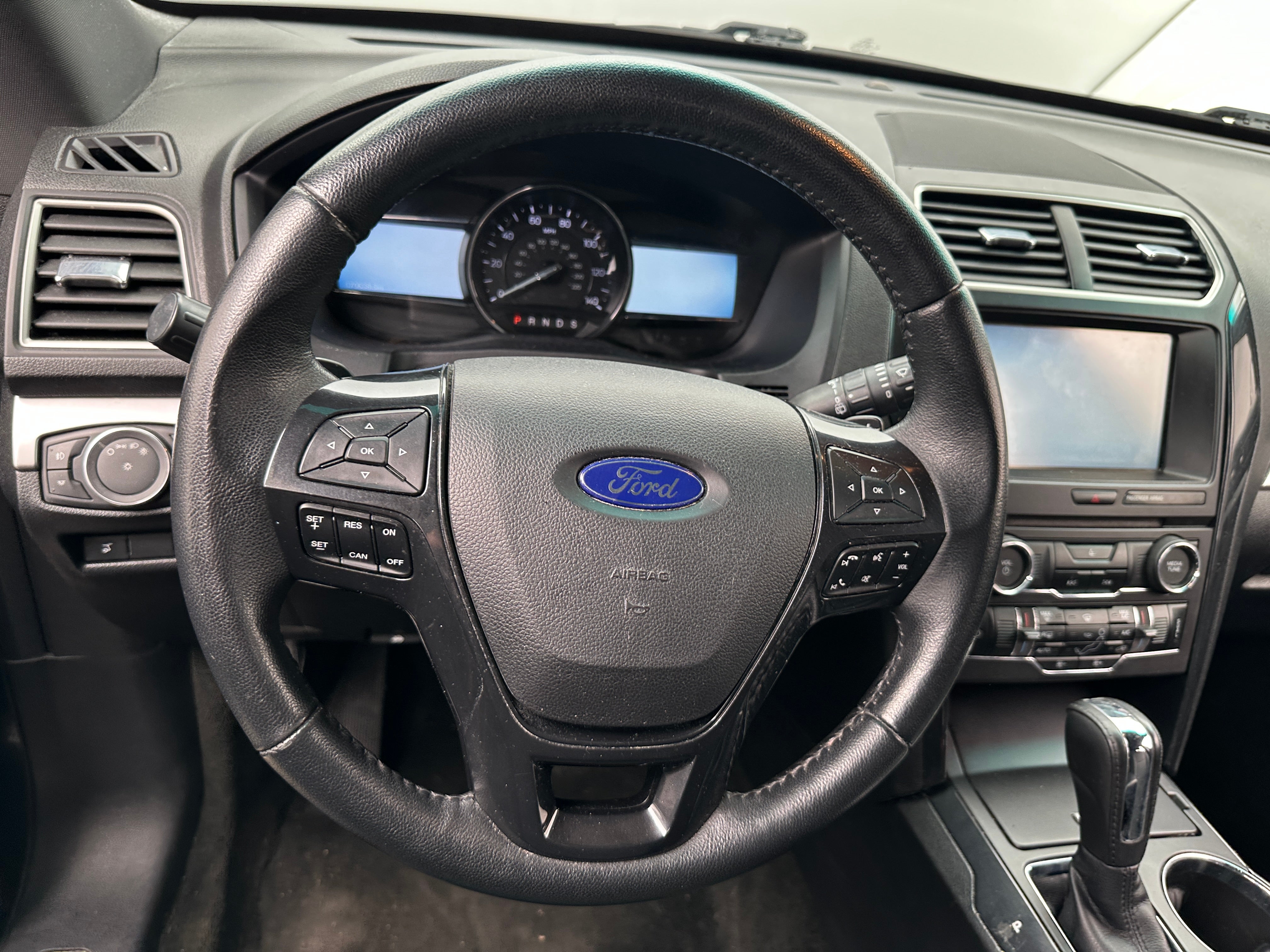 2016 Ford Explorer XLT 5