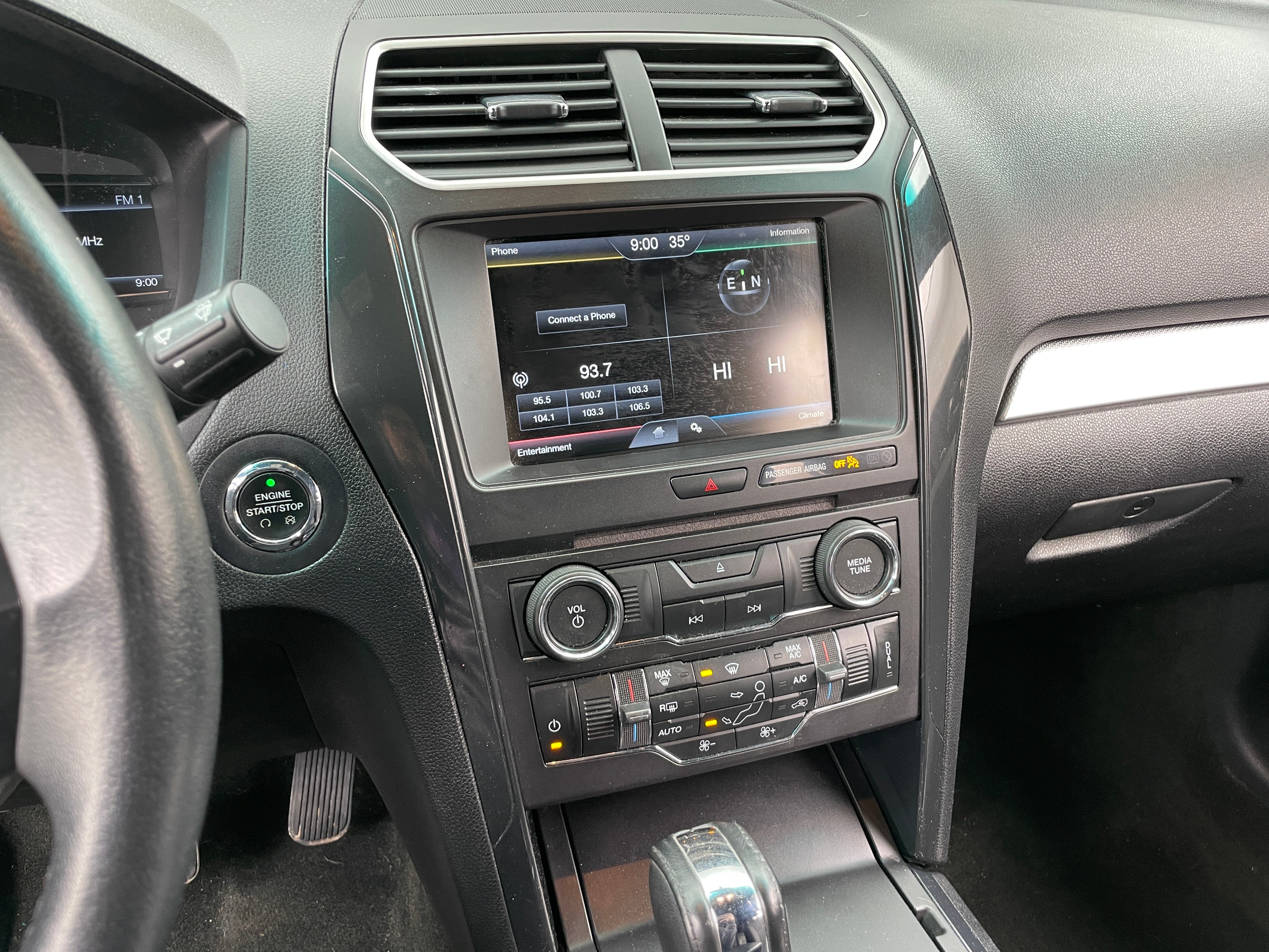 2016 Ford Explorer XLT 4