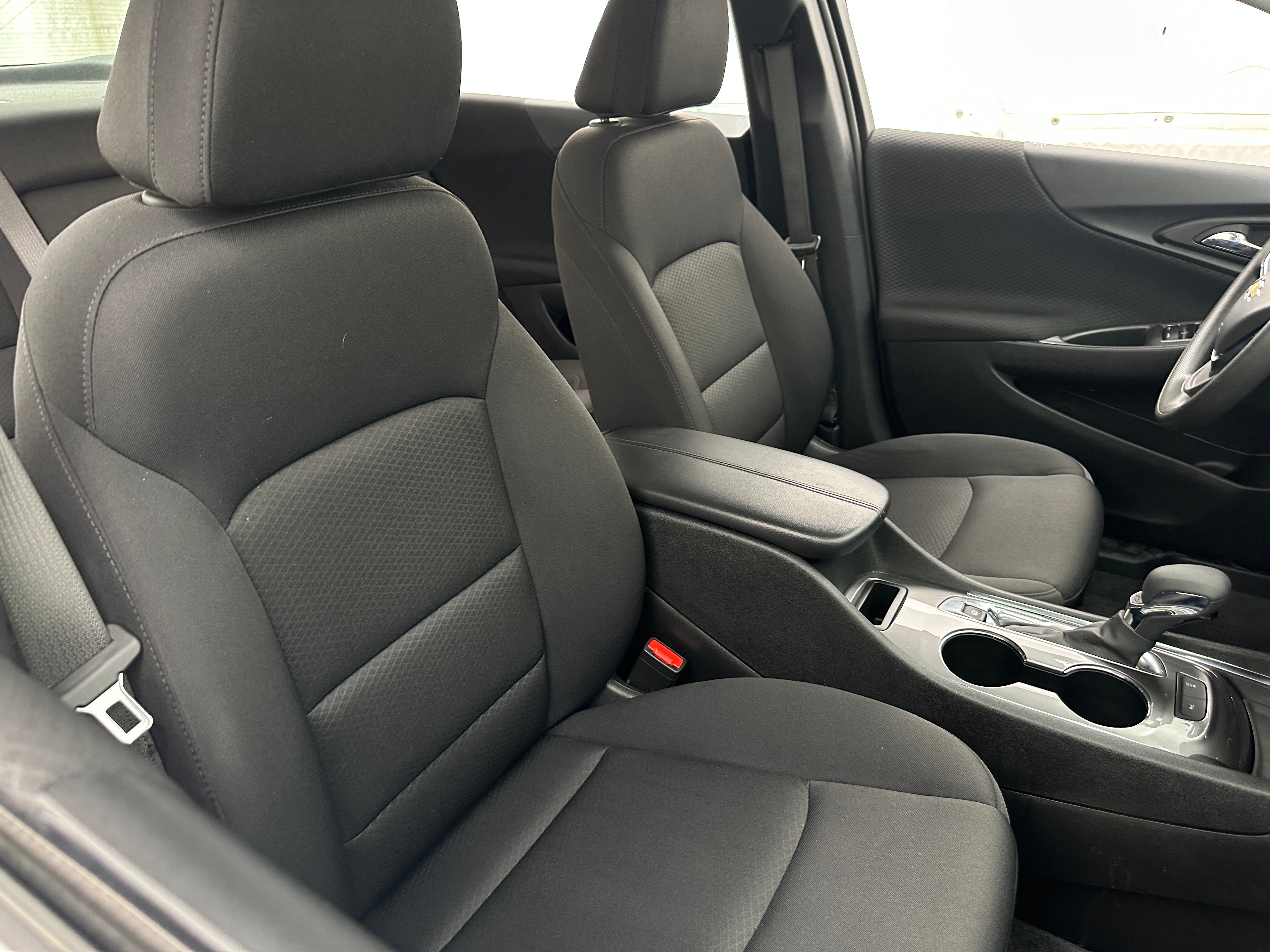 2024 Chevrolet Malibu LT 2