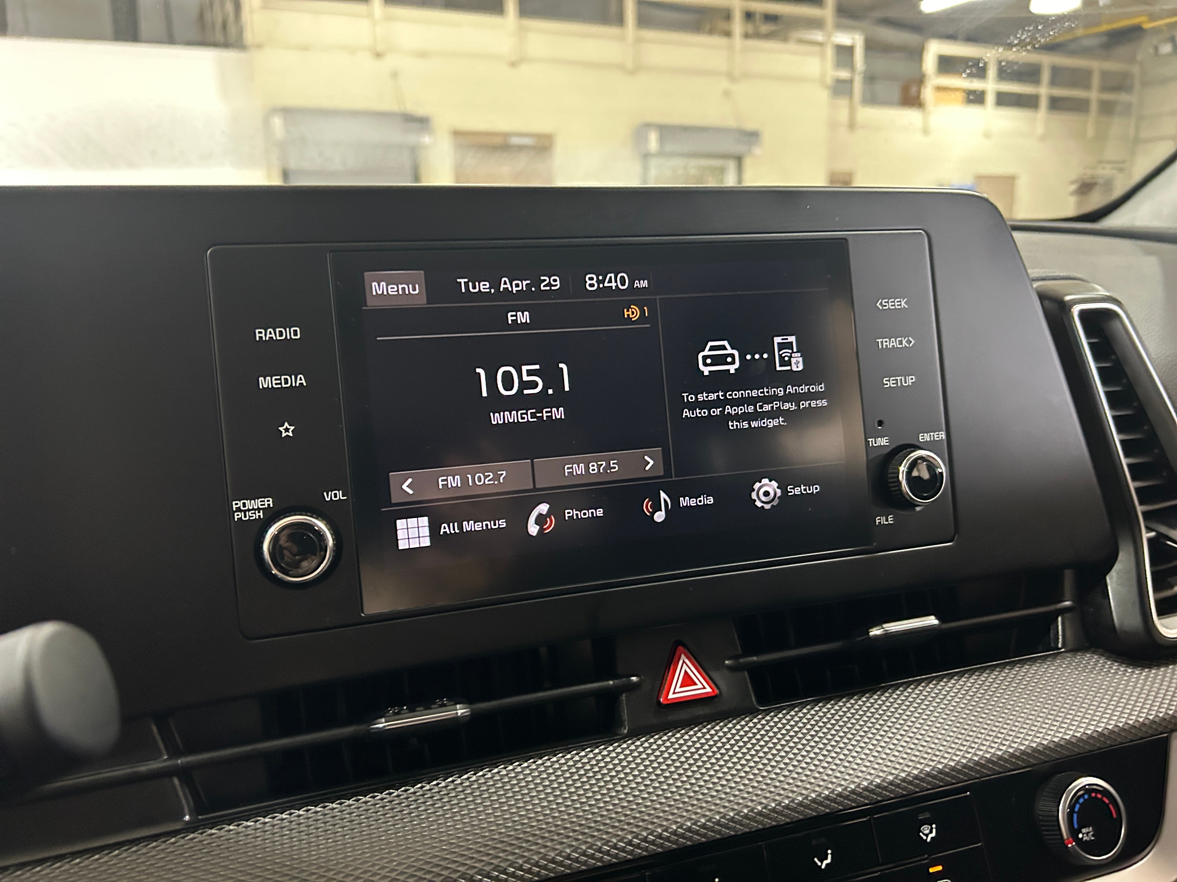 2024 Kia Sportage LX 4
