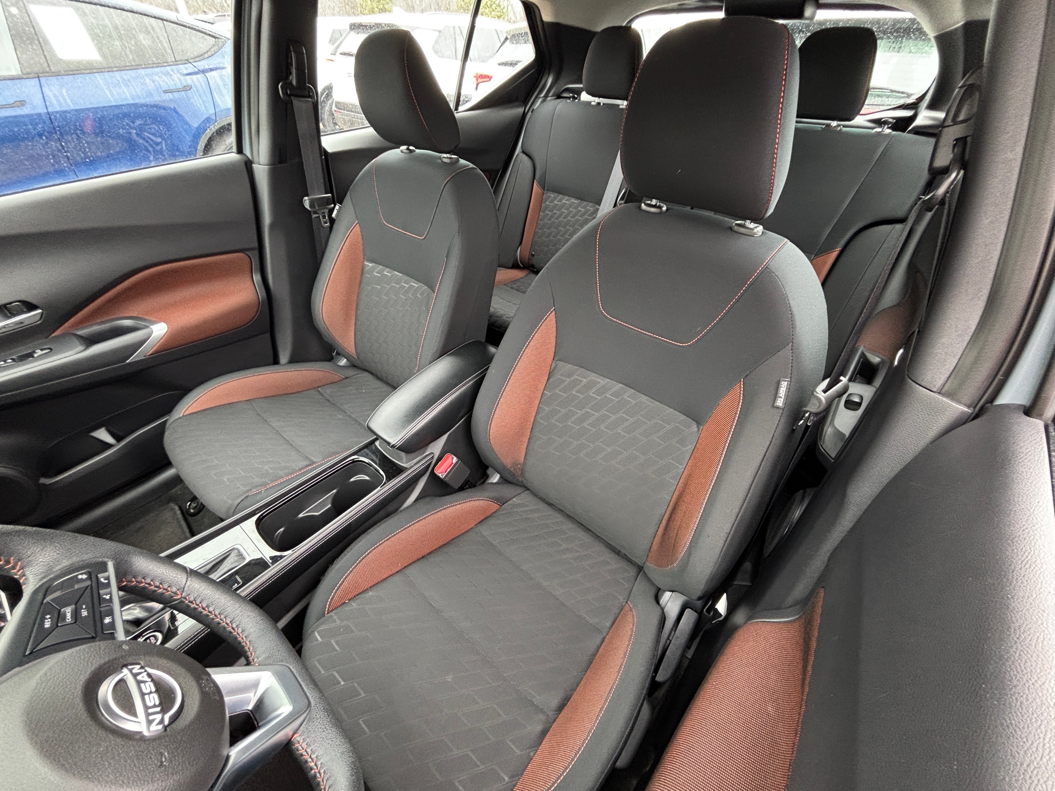 2024 Nissan Kicks SR 2