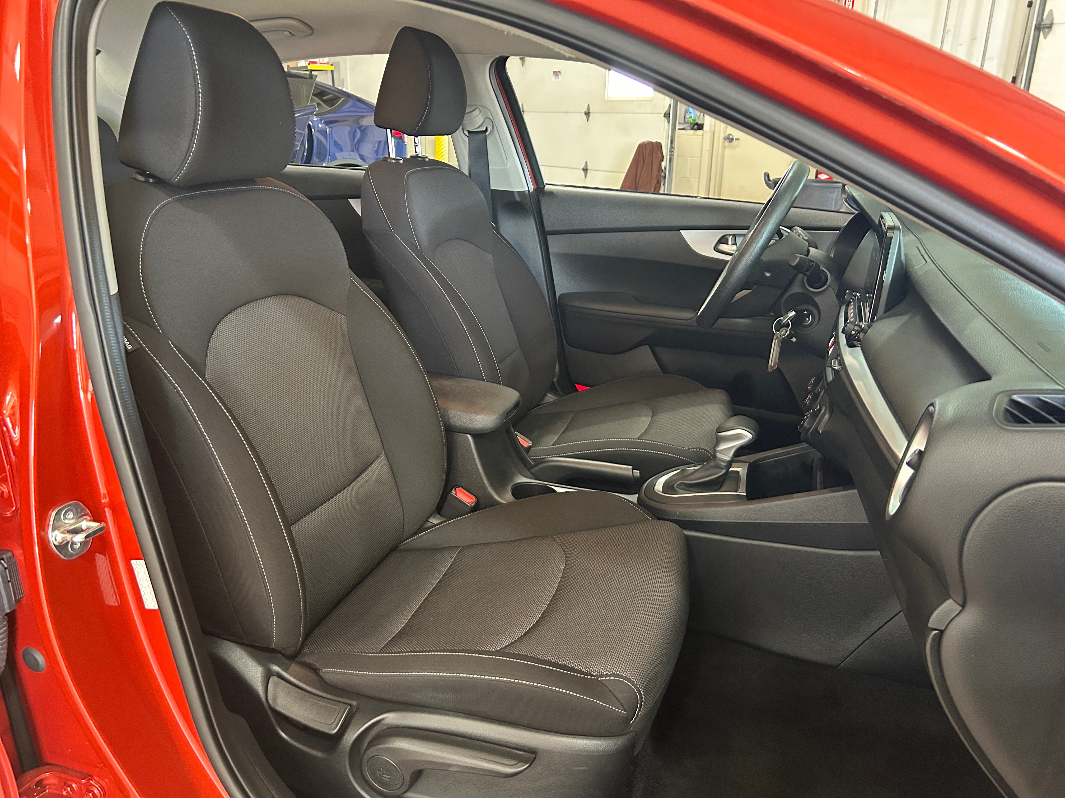 2024 Kia Forte LXS 2