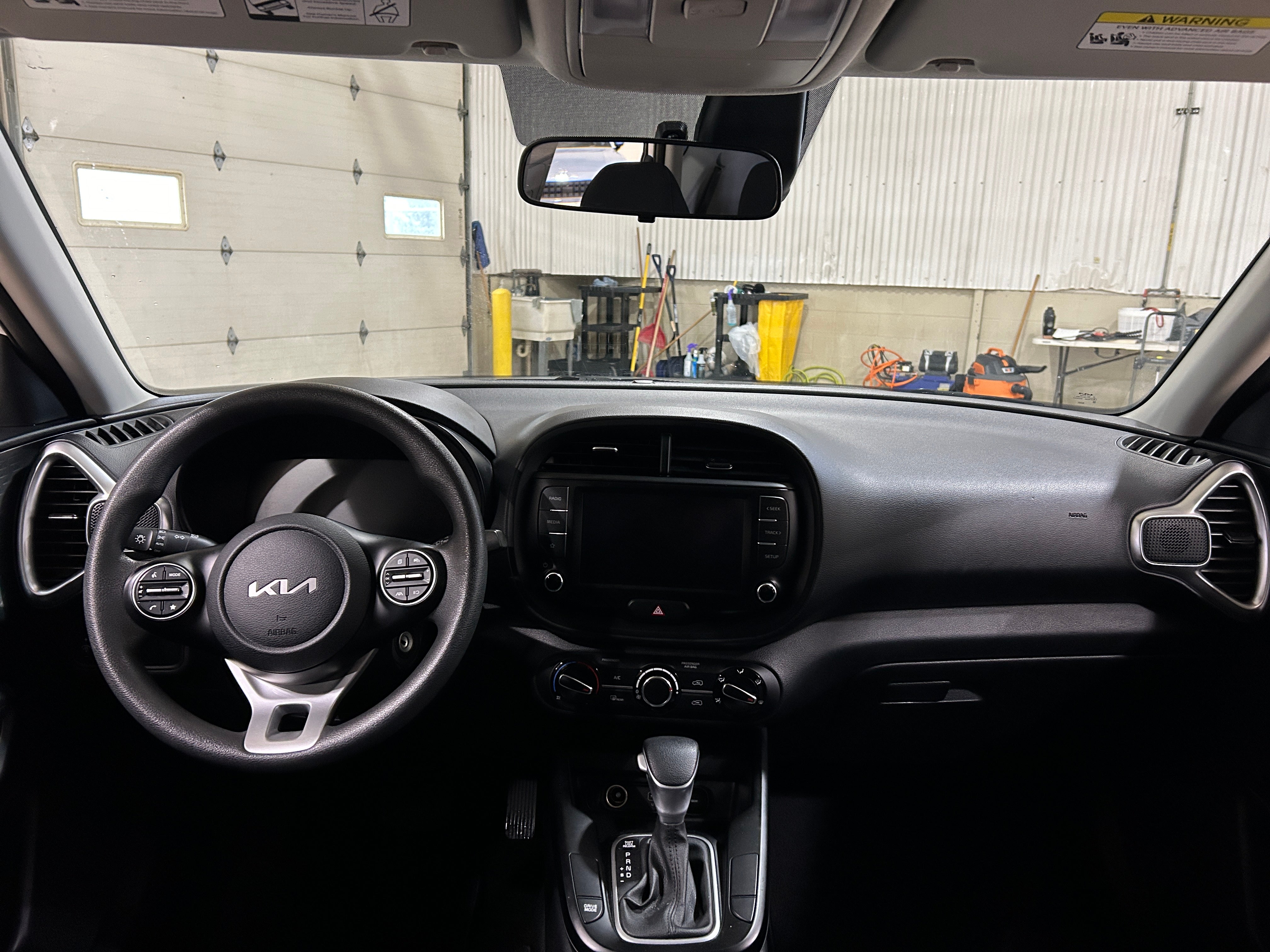 2023 Kia Soul LX 3