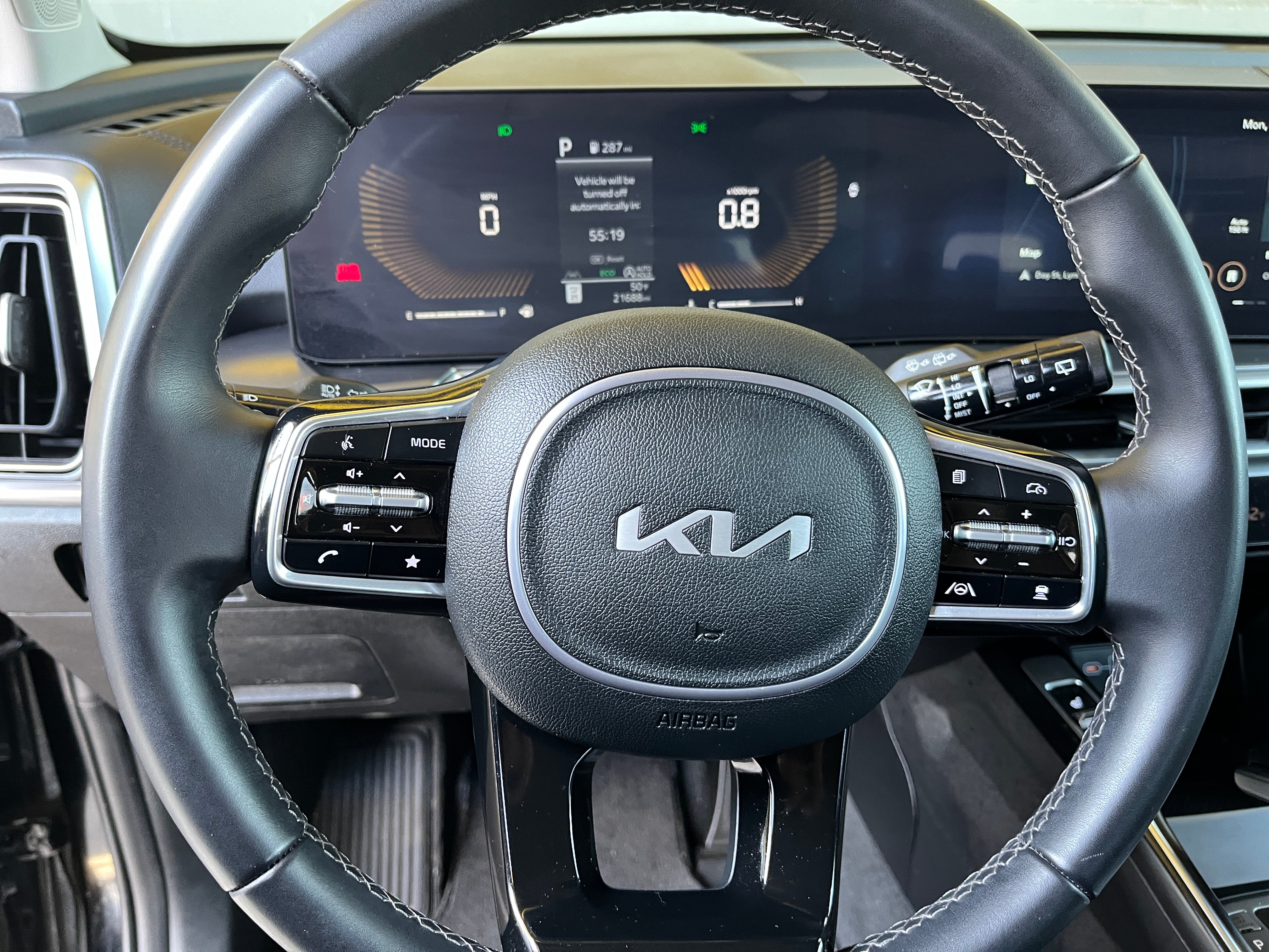 2024 Kia Sorento S 4