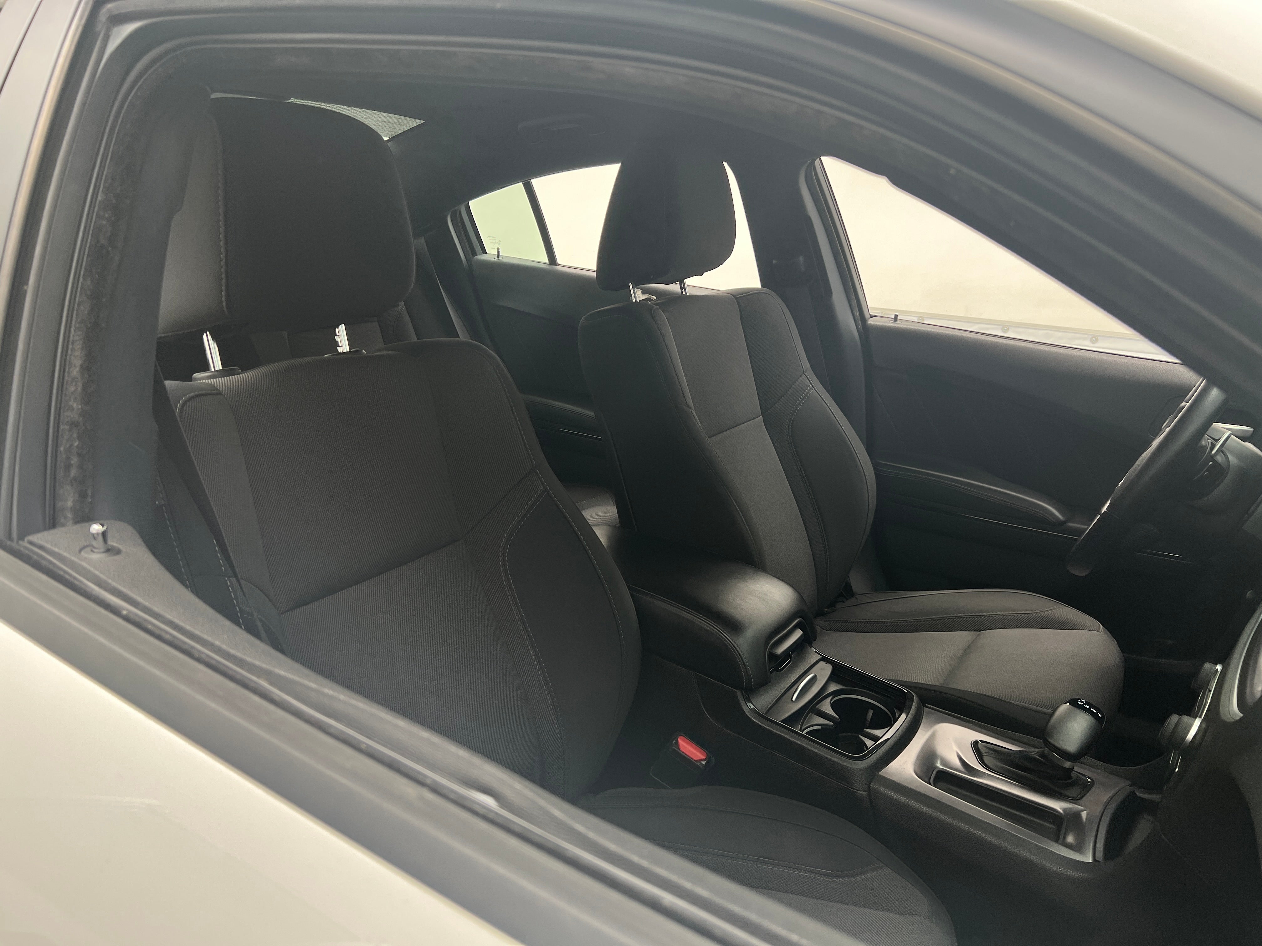 2019 Dodge Charger SXT 2