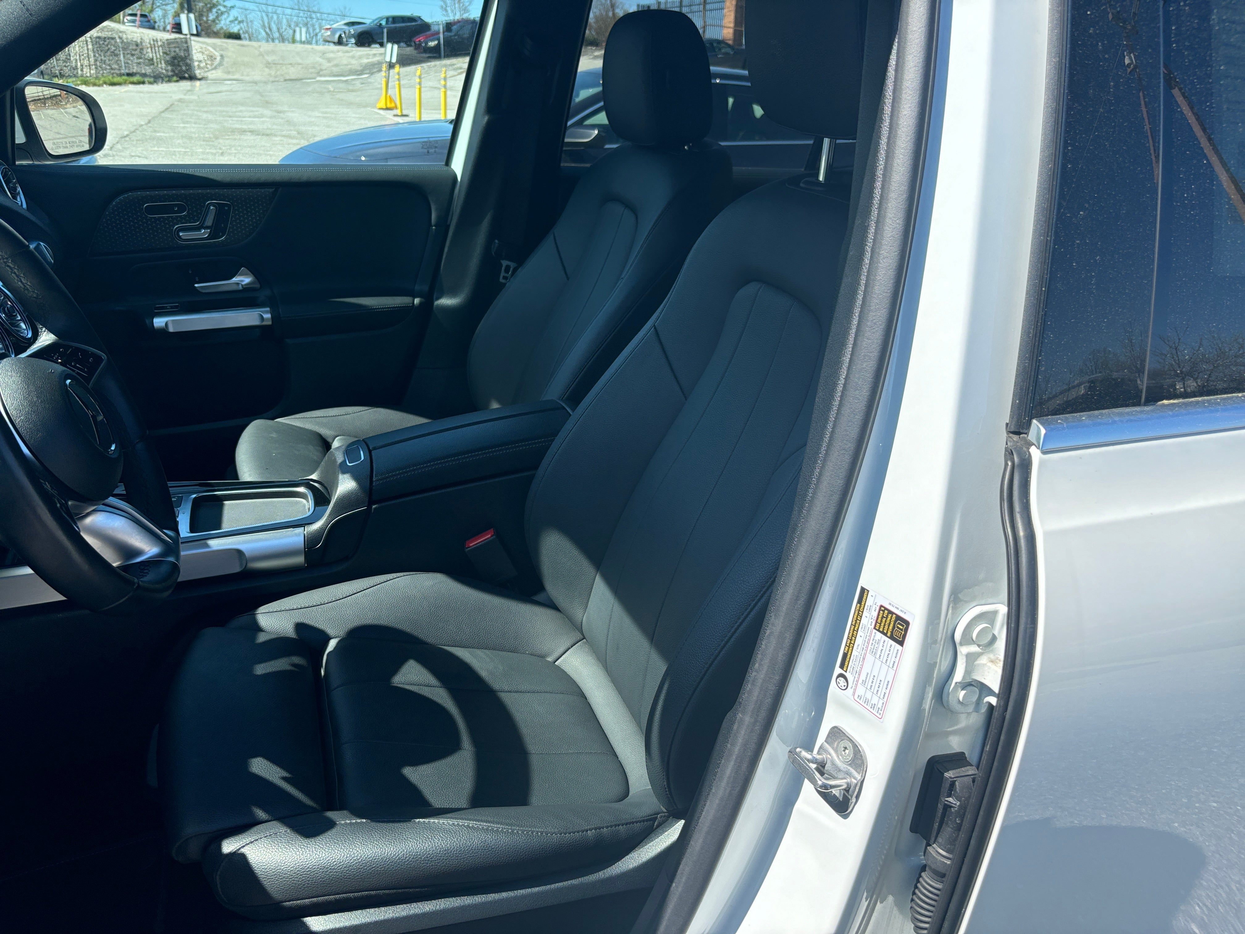2024 Mercedes-Benz GLB 250 2