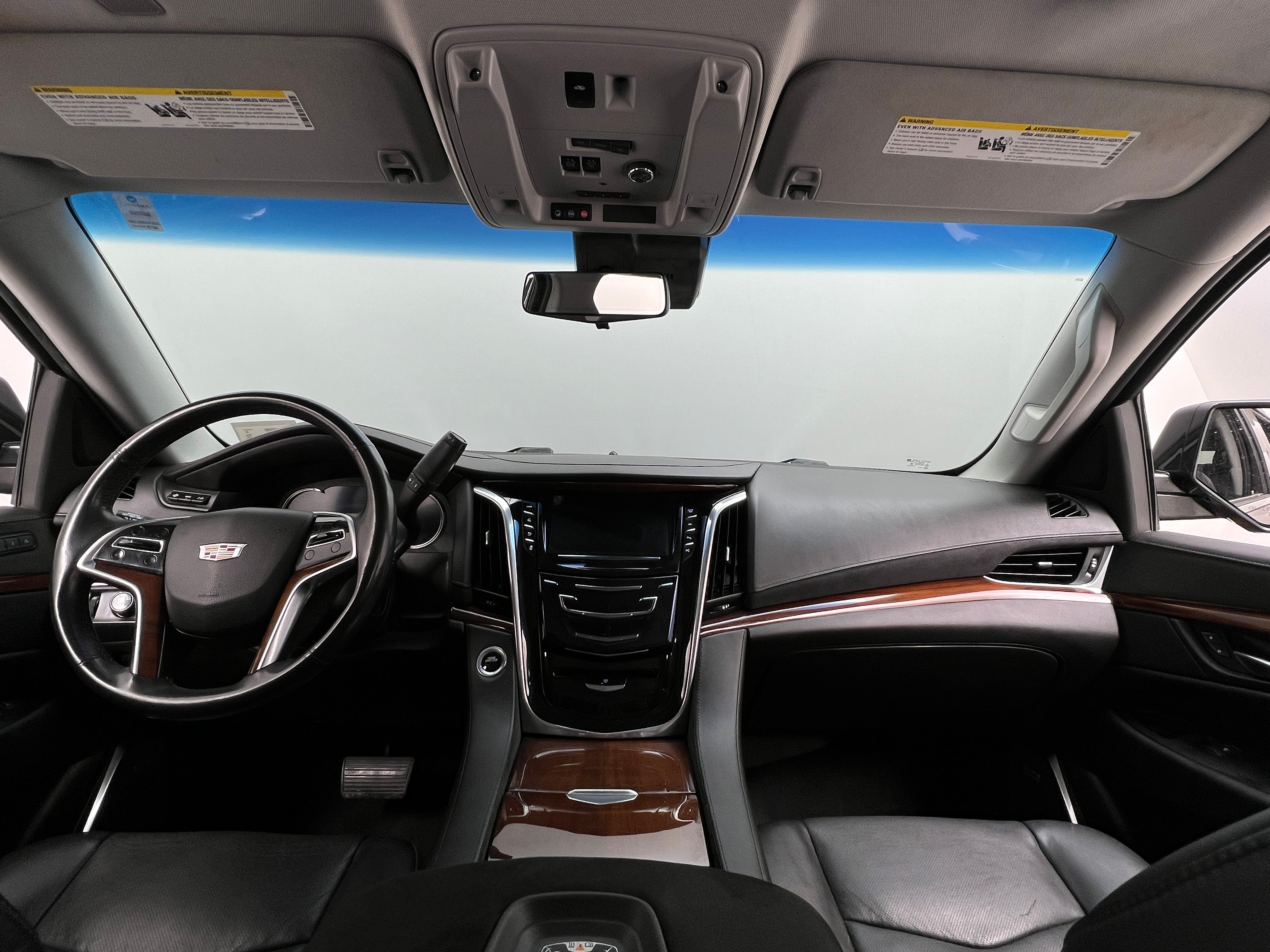 2018 Cadillac Escalade Premium Luxury 2