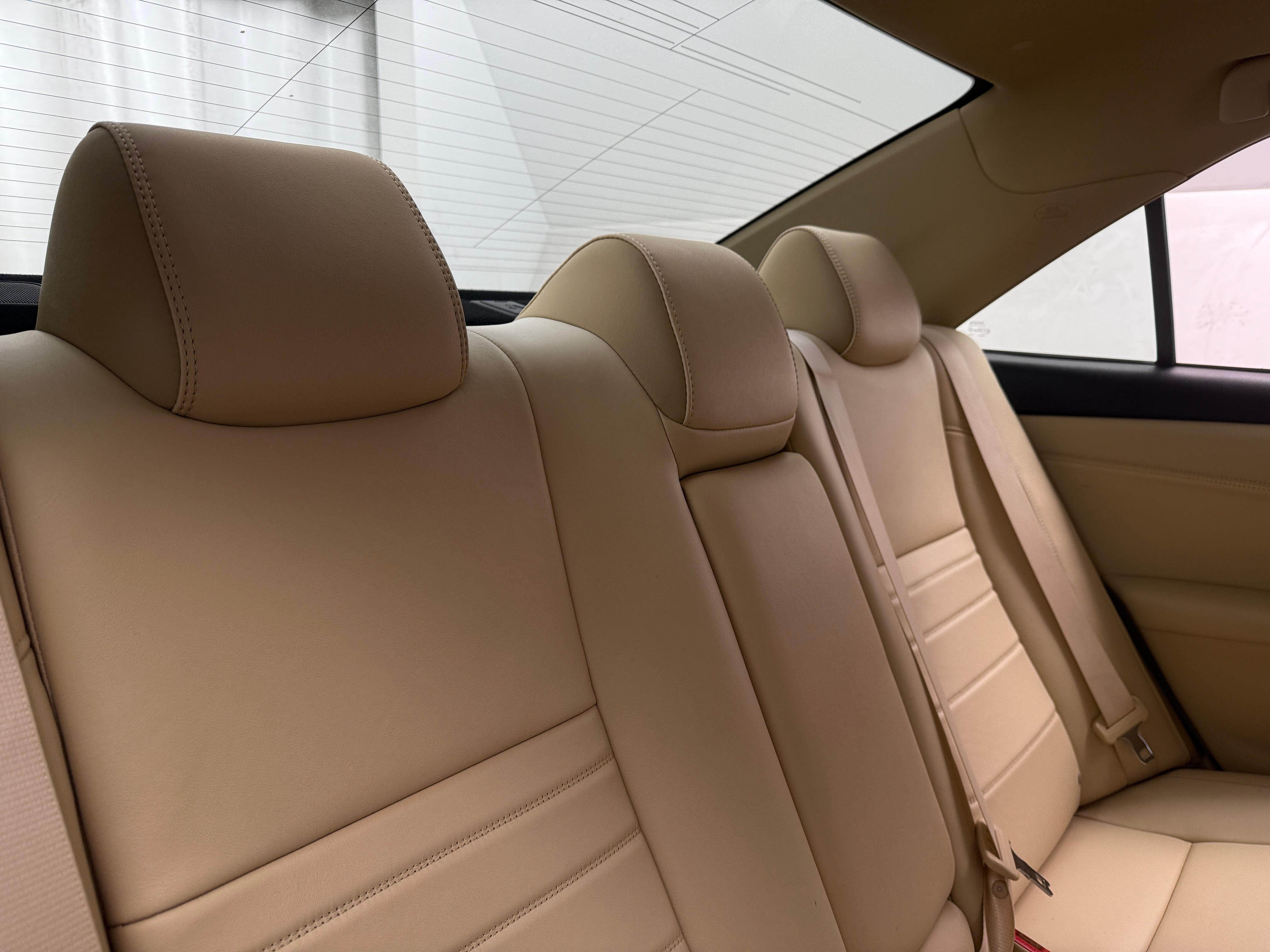 2017 Toyota Camry XLE 6