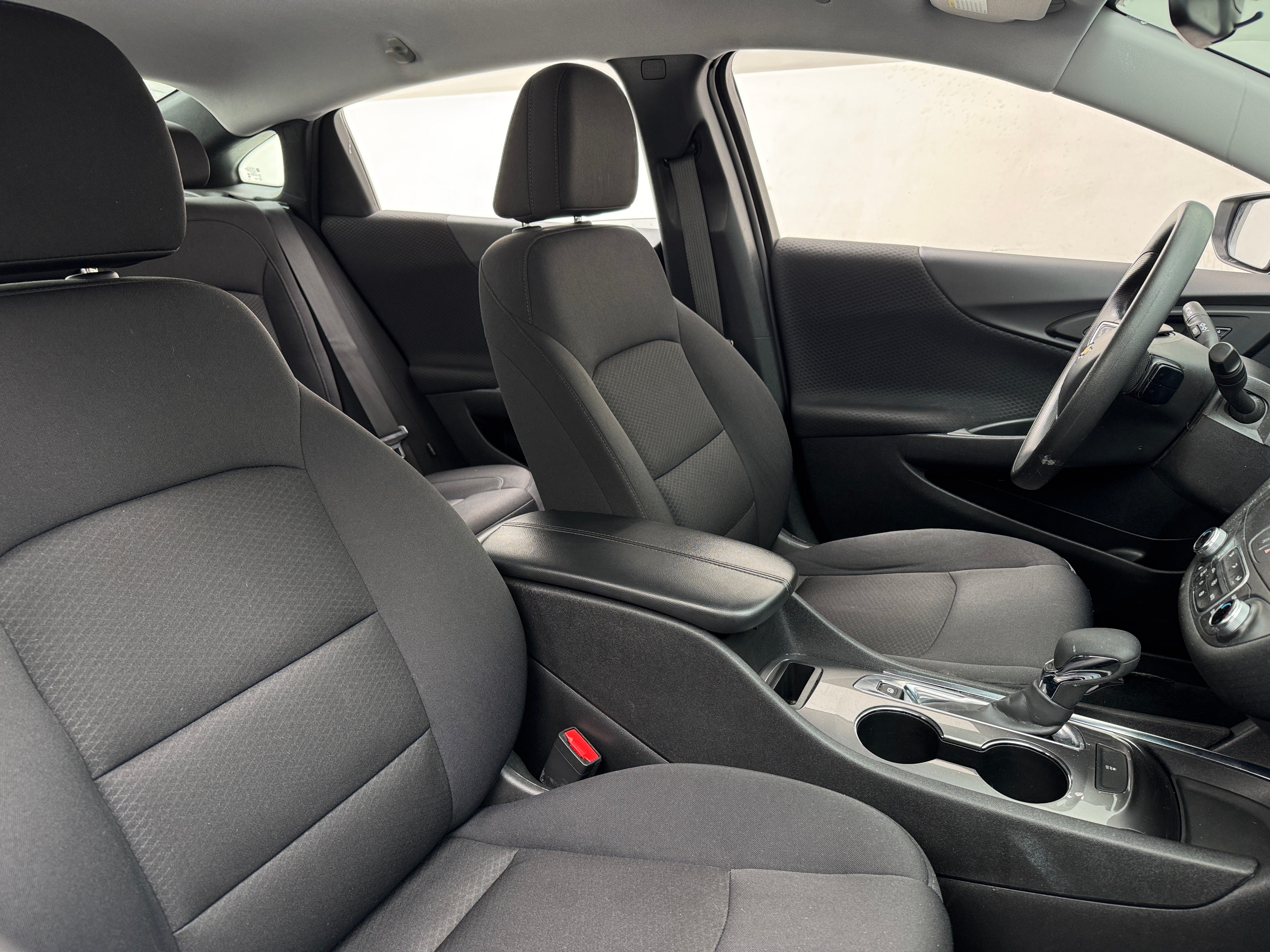 2023 Chevrolet Malibu LT 2