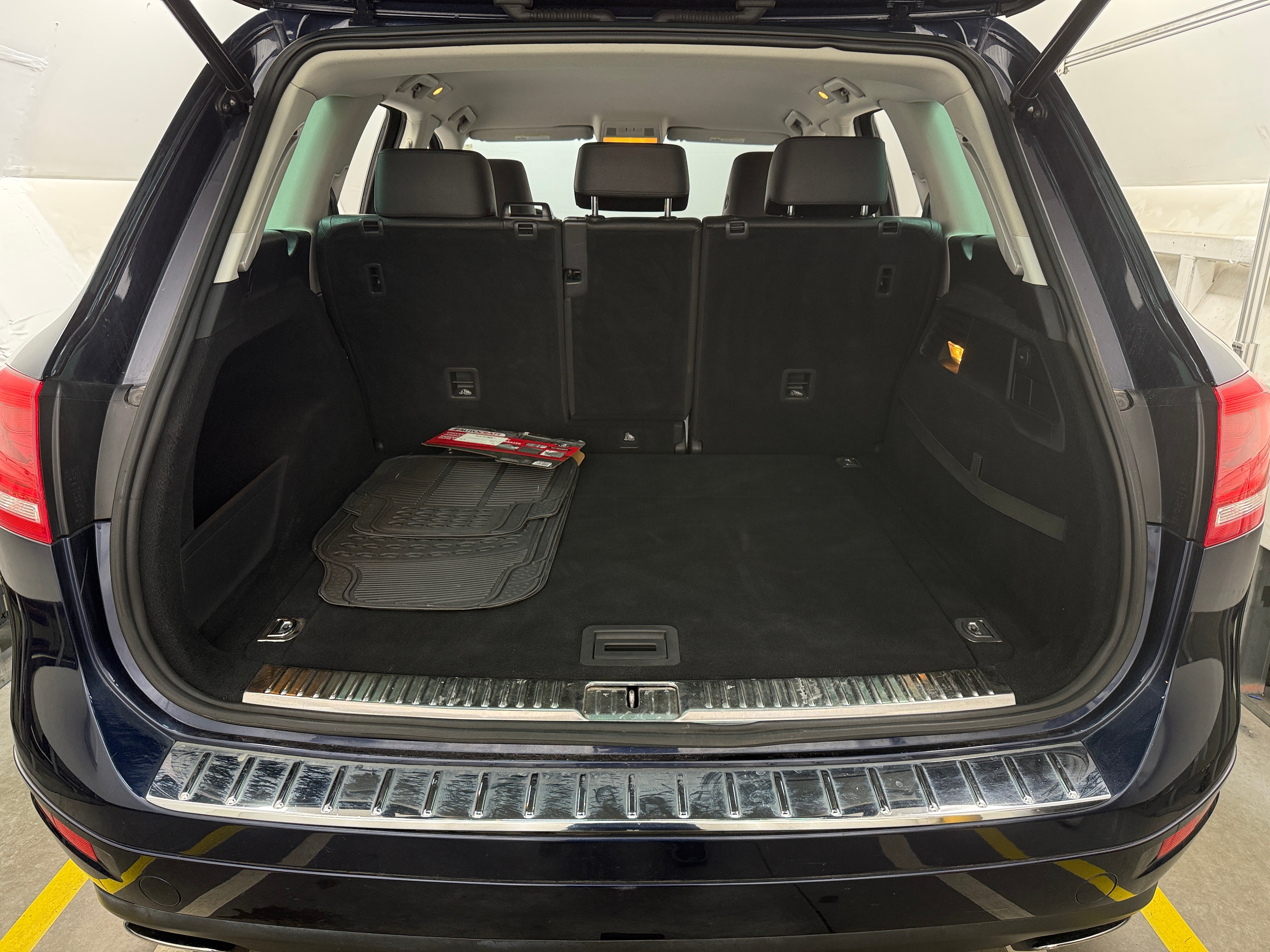 2014 Volkswagen Touareg TDI Sport 6