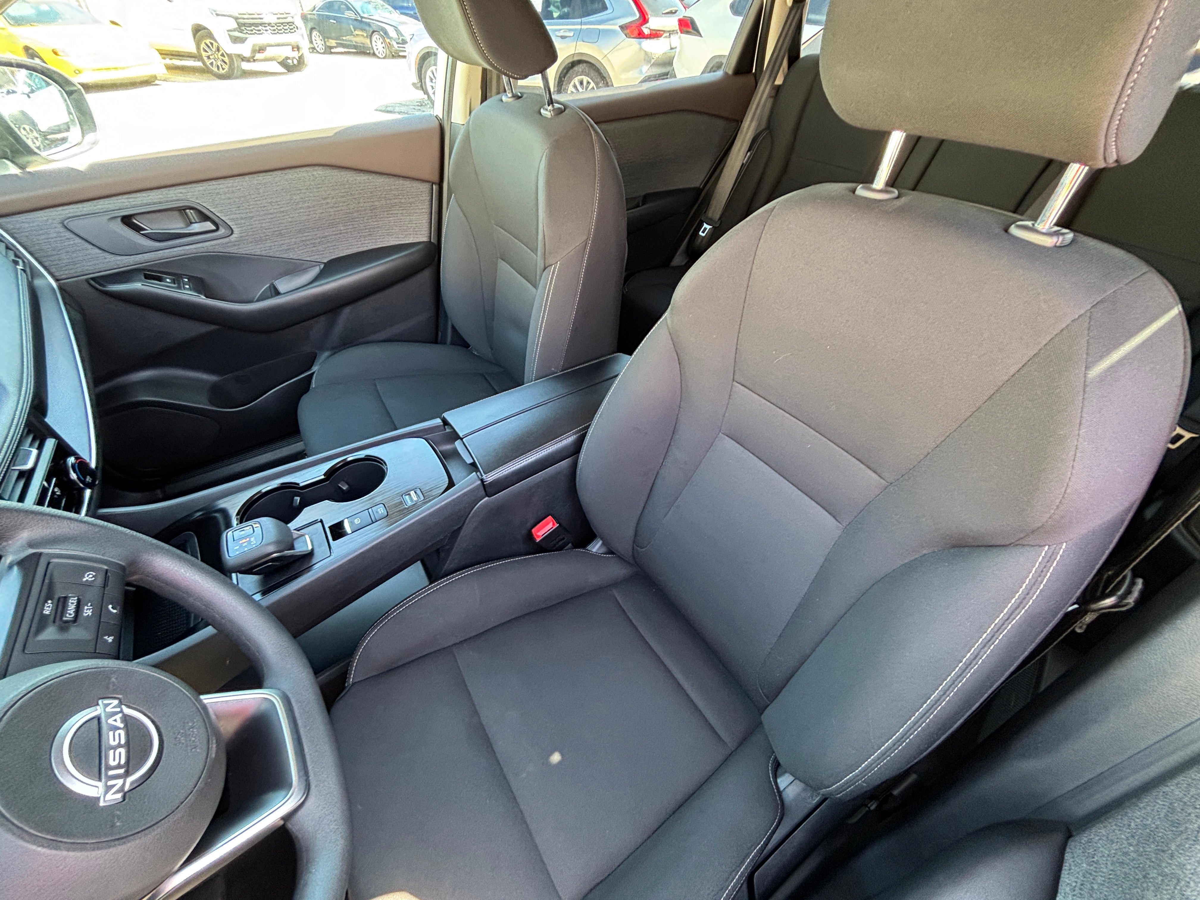 2023 Nissan Rogue S 2