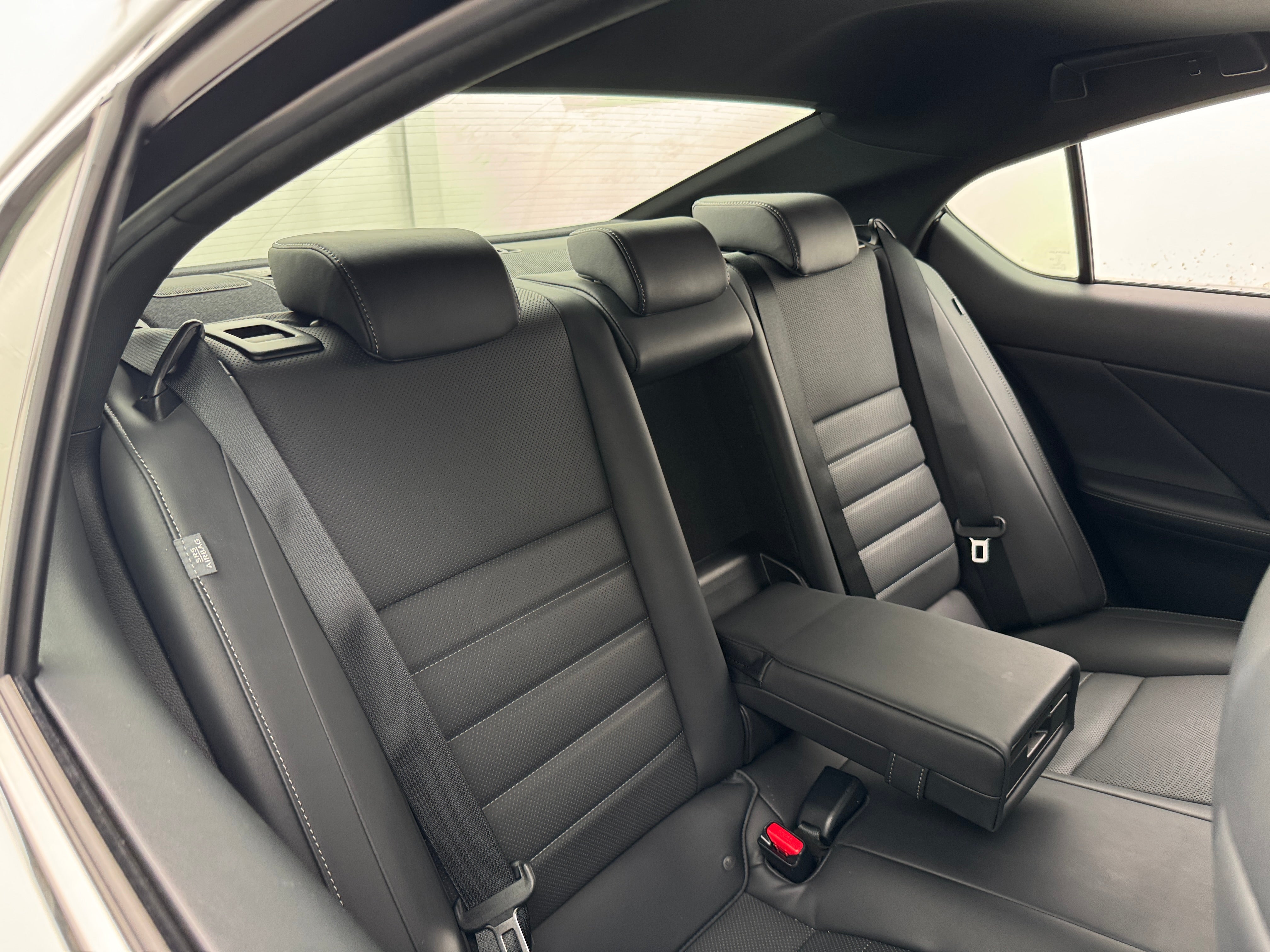 2023 Lexus IS 350 5