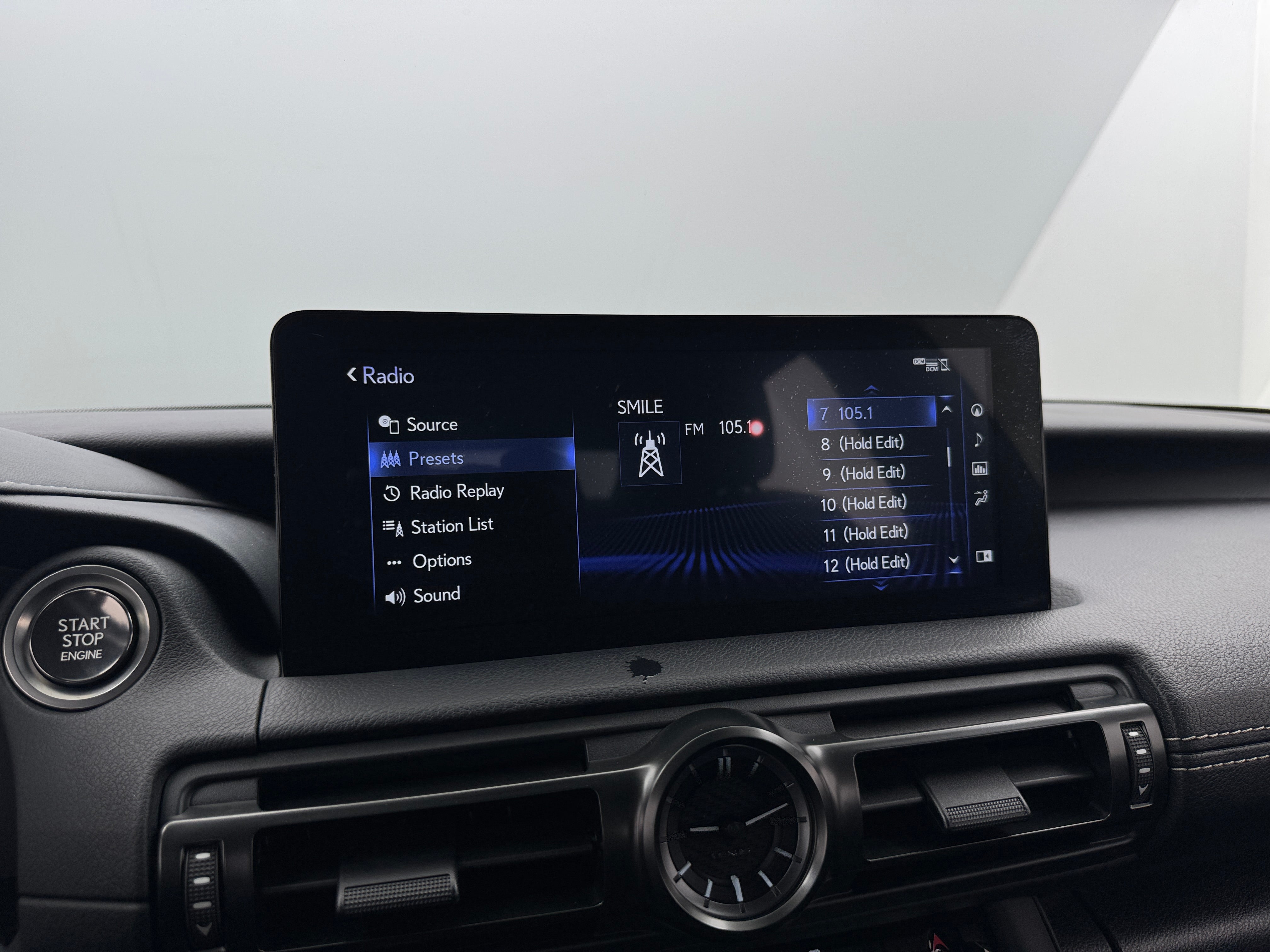 2023 Lexus IS 350 3