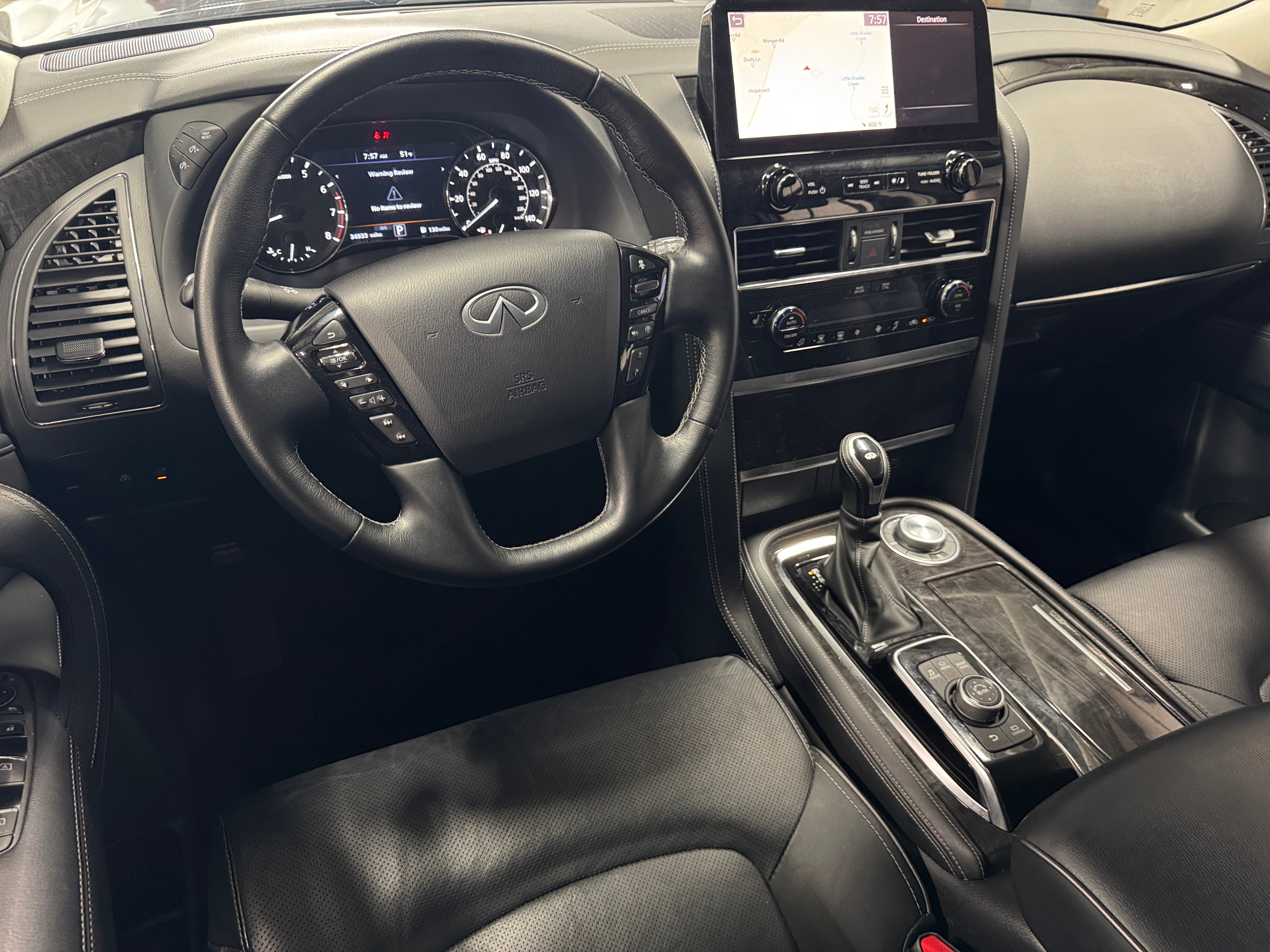 2024 INFINITI QX80 Luxe 2