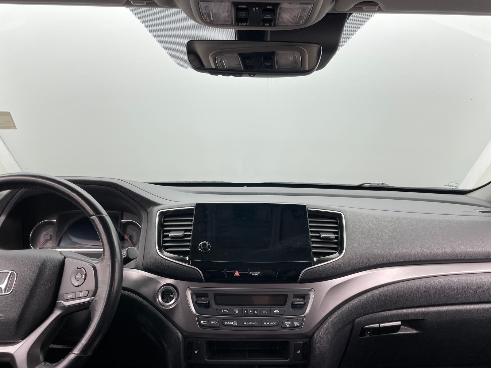 Thumbnail: 2019 Honda Pilot - 2