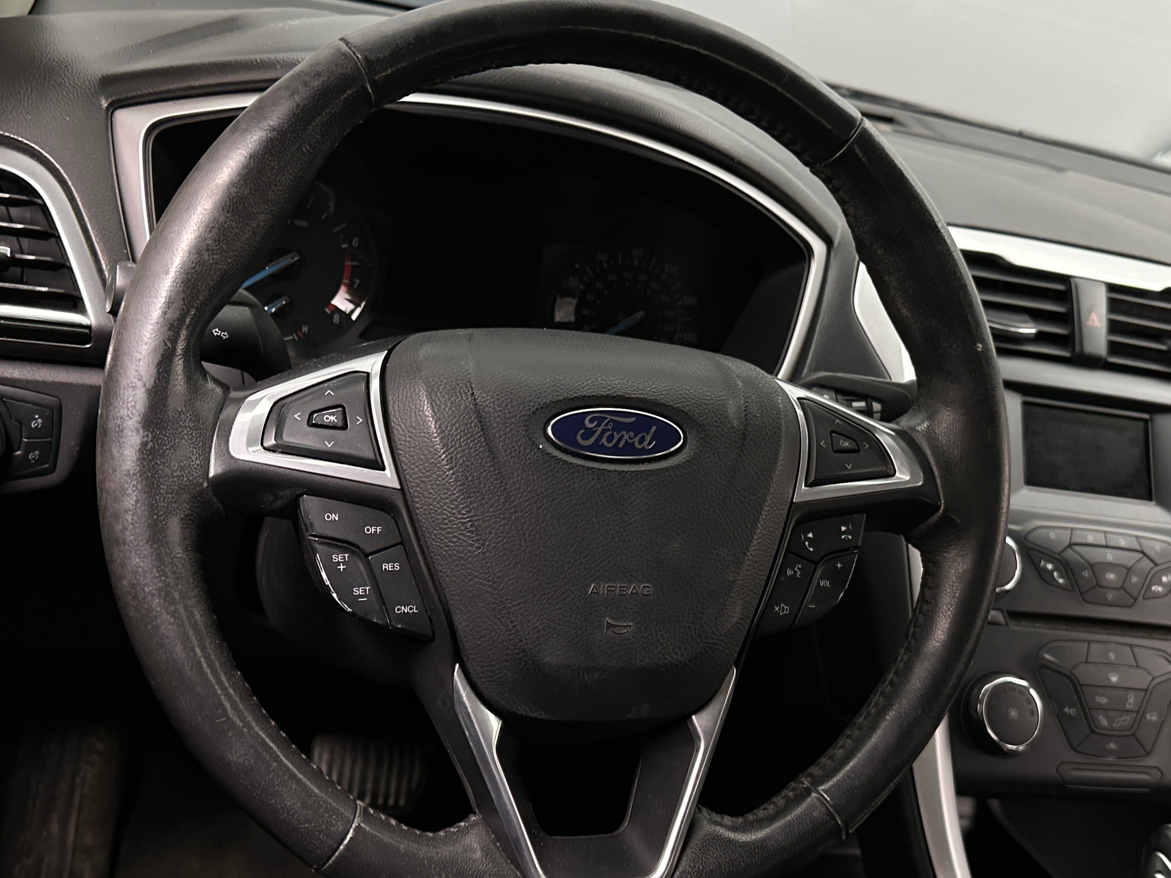 2013 Ford Fusion SE 5
