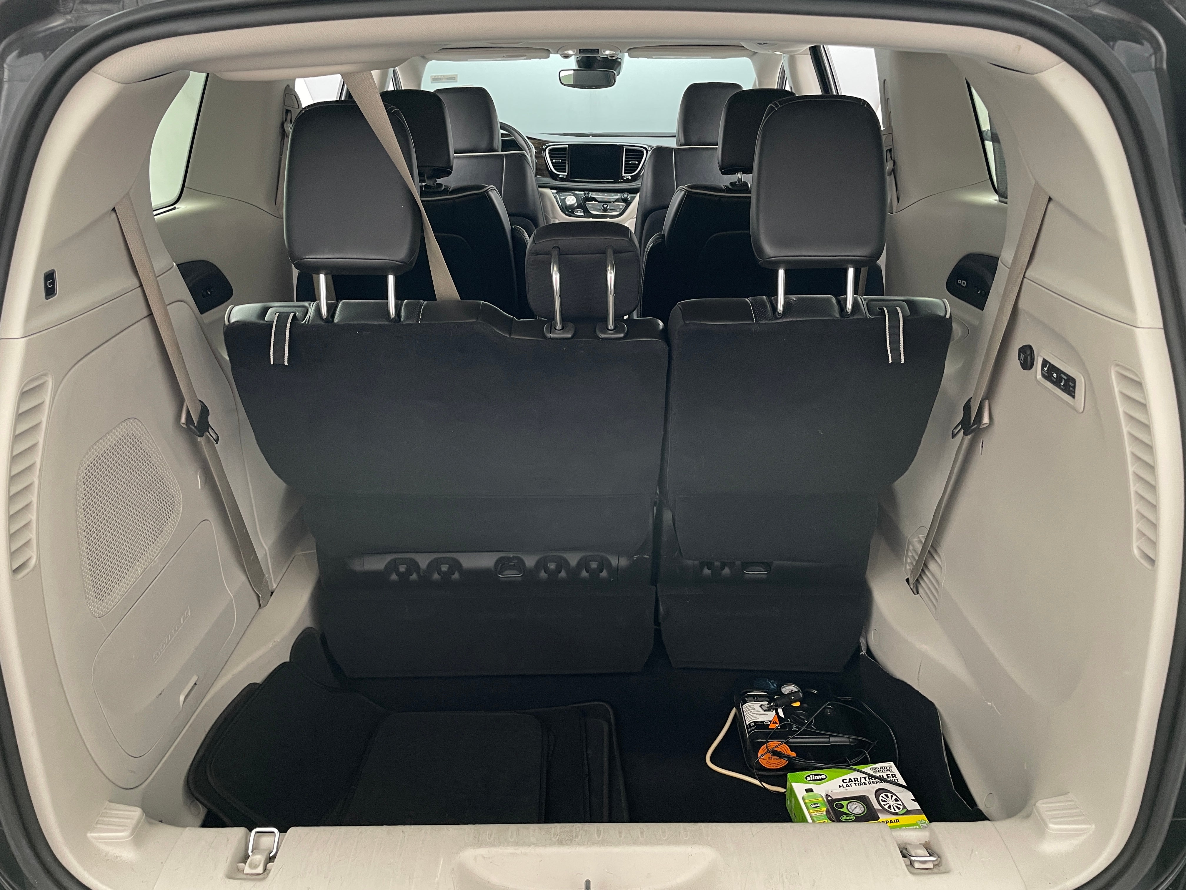 2022 Chrysler Pacifica Limited 6