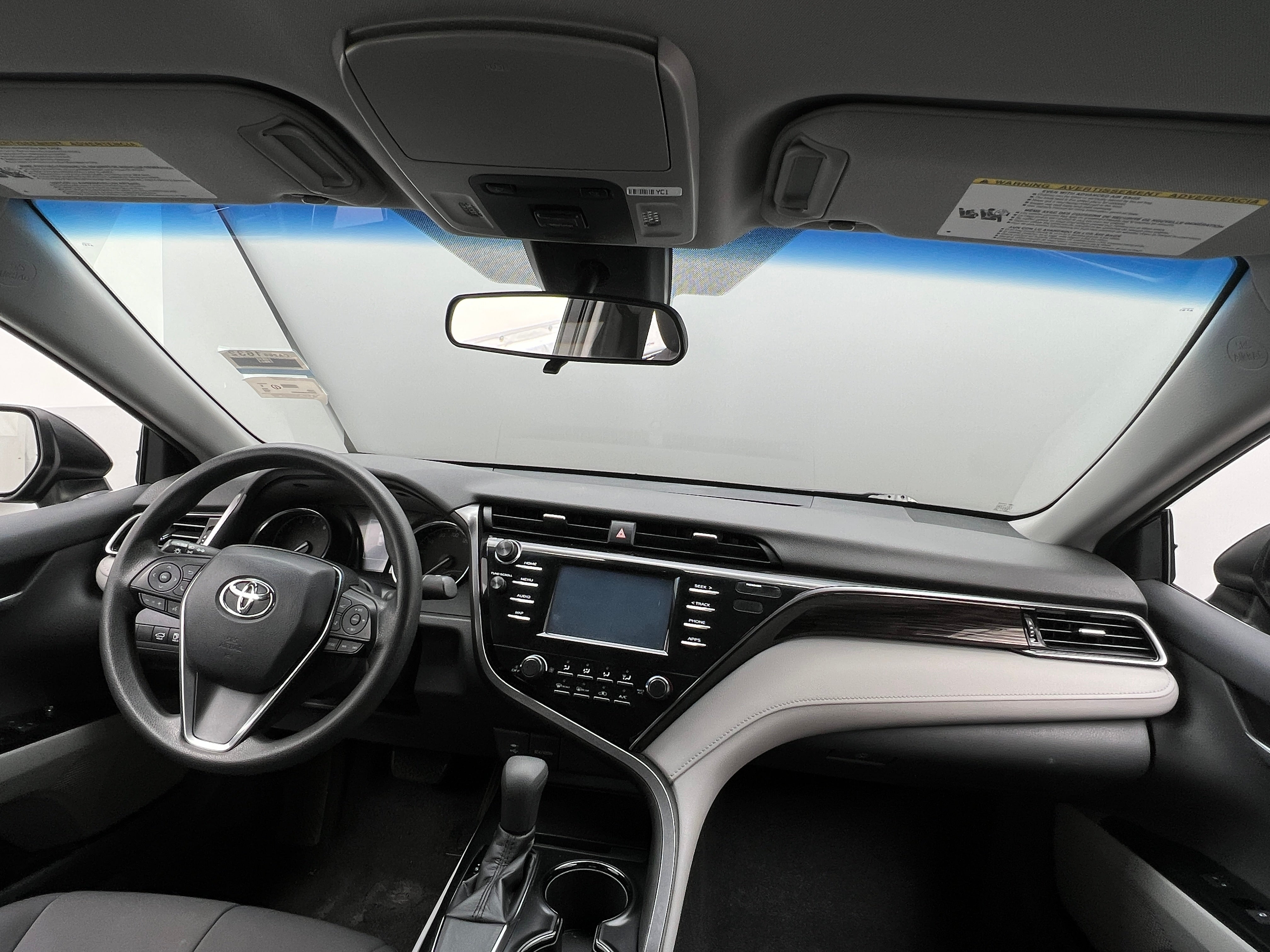 2019 Toyota Camry LE 3