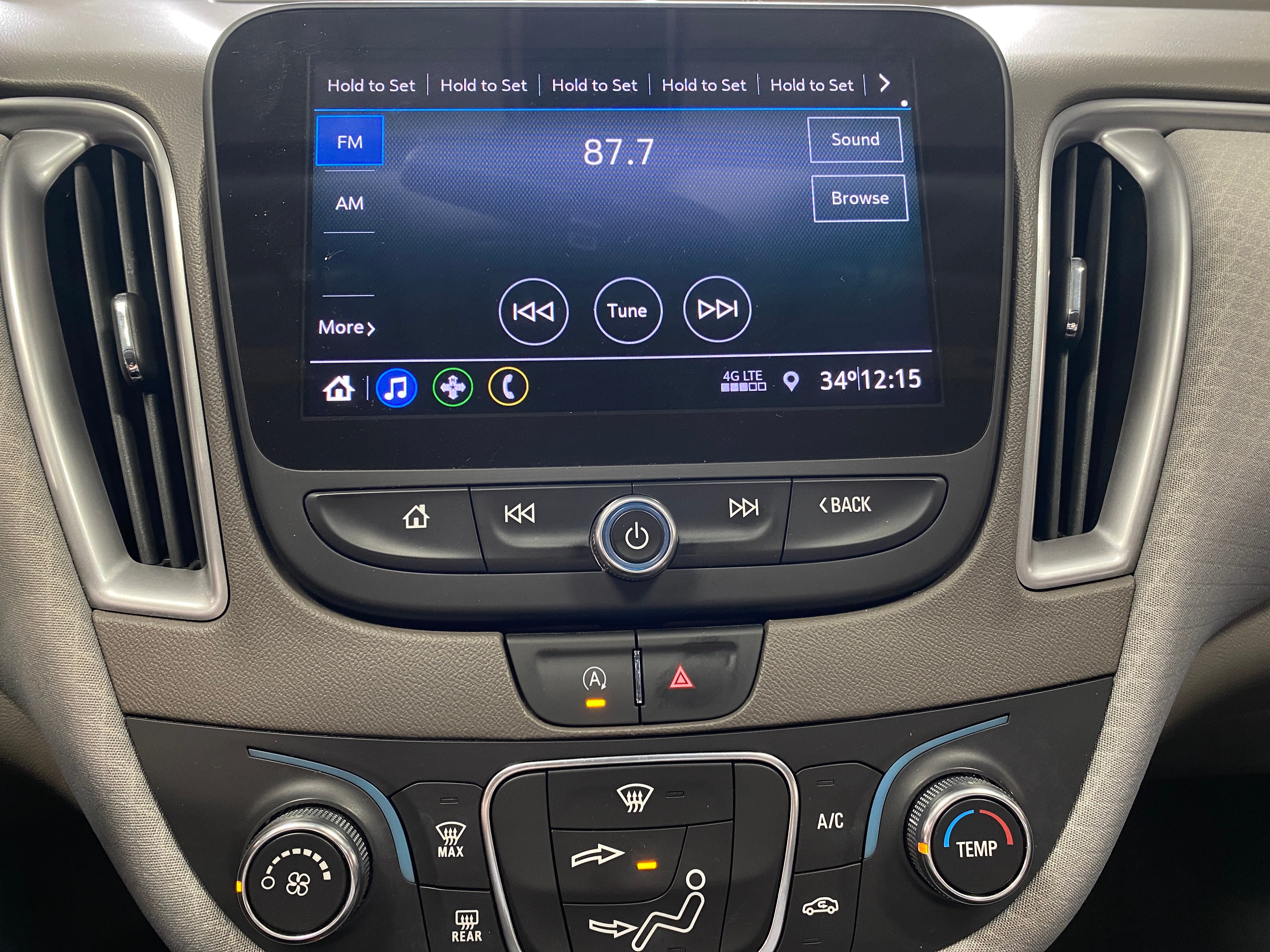 2020 Chevrolet Malibu LS 4