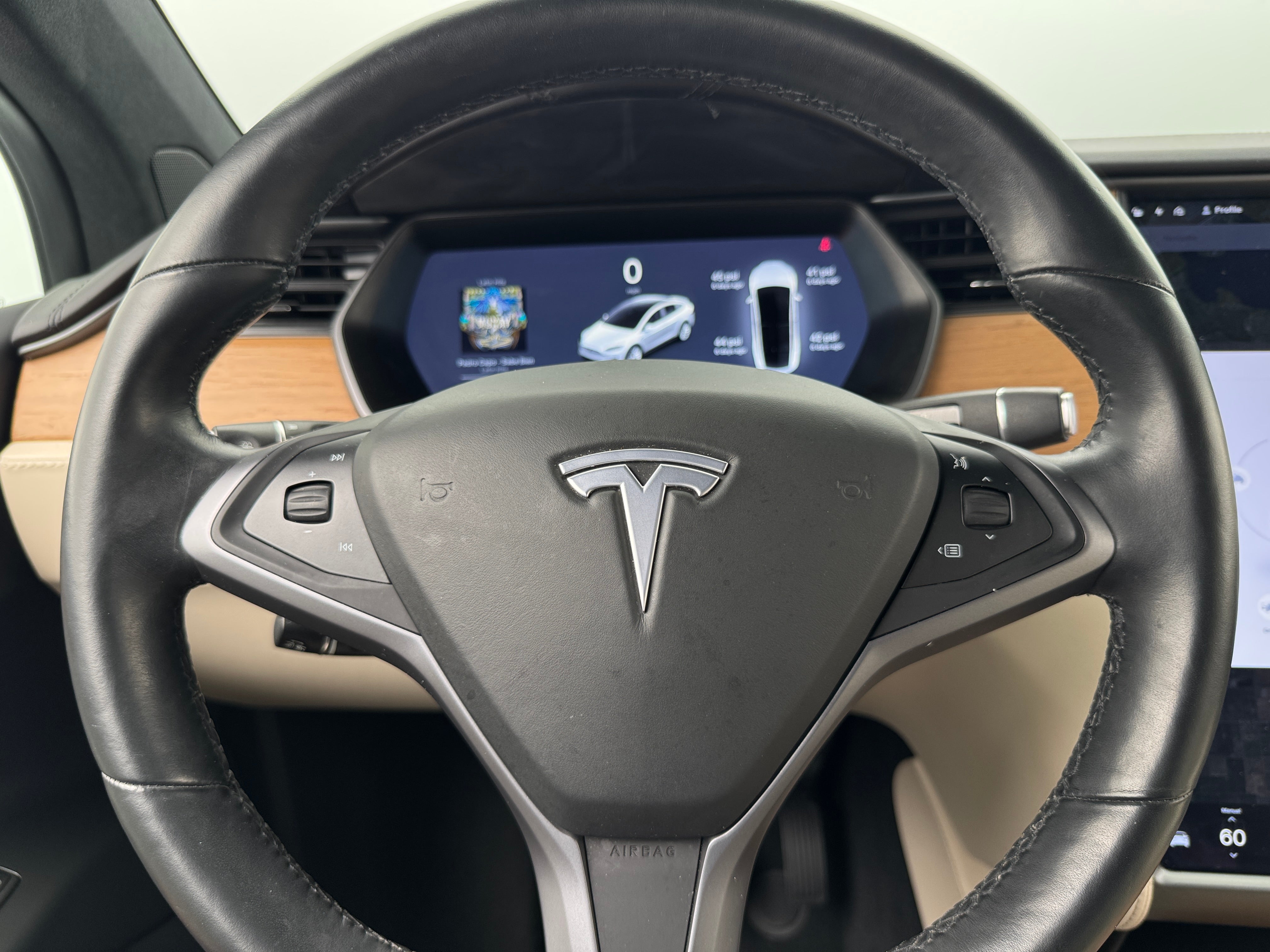 2020 Tesla Model X Long Range 4