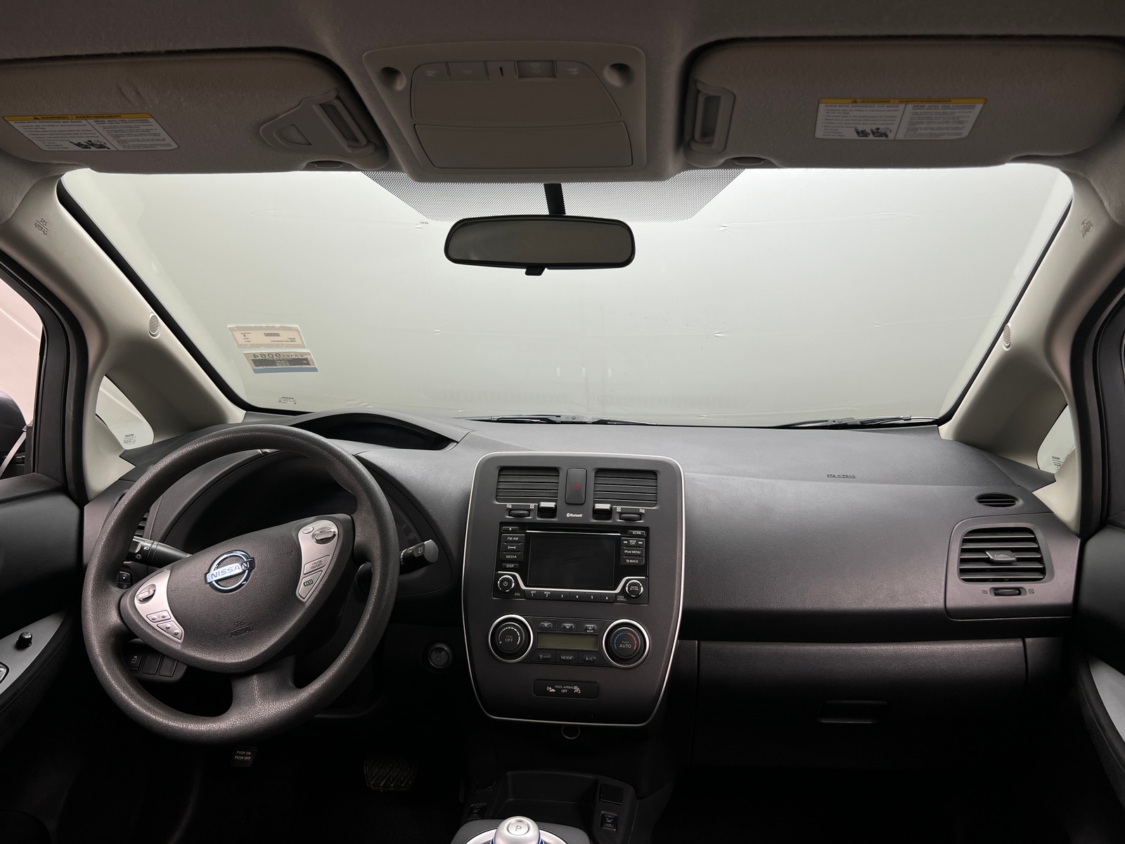 Thumbnail: 2017 Nissan Leaf - 3