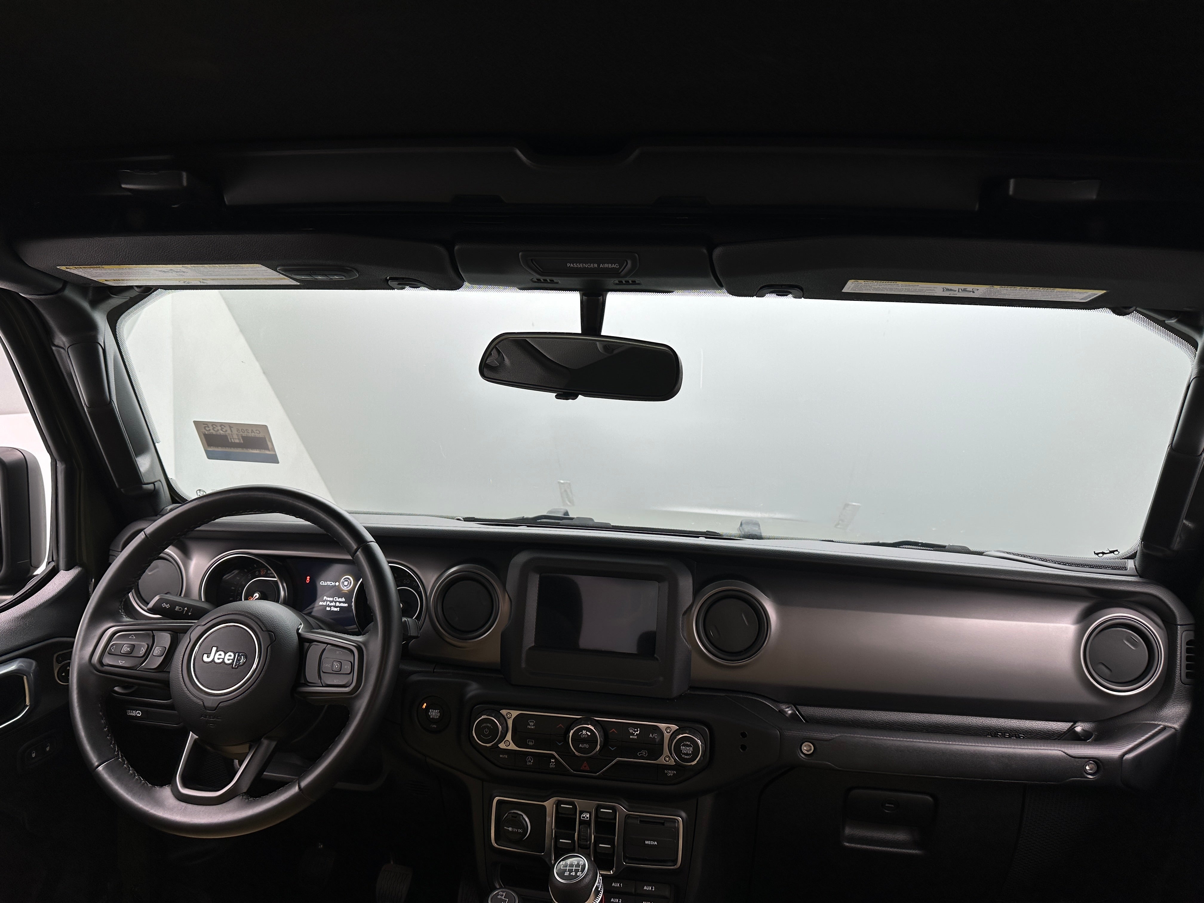 2021 Jeep Gladiator Willys 3