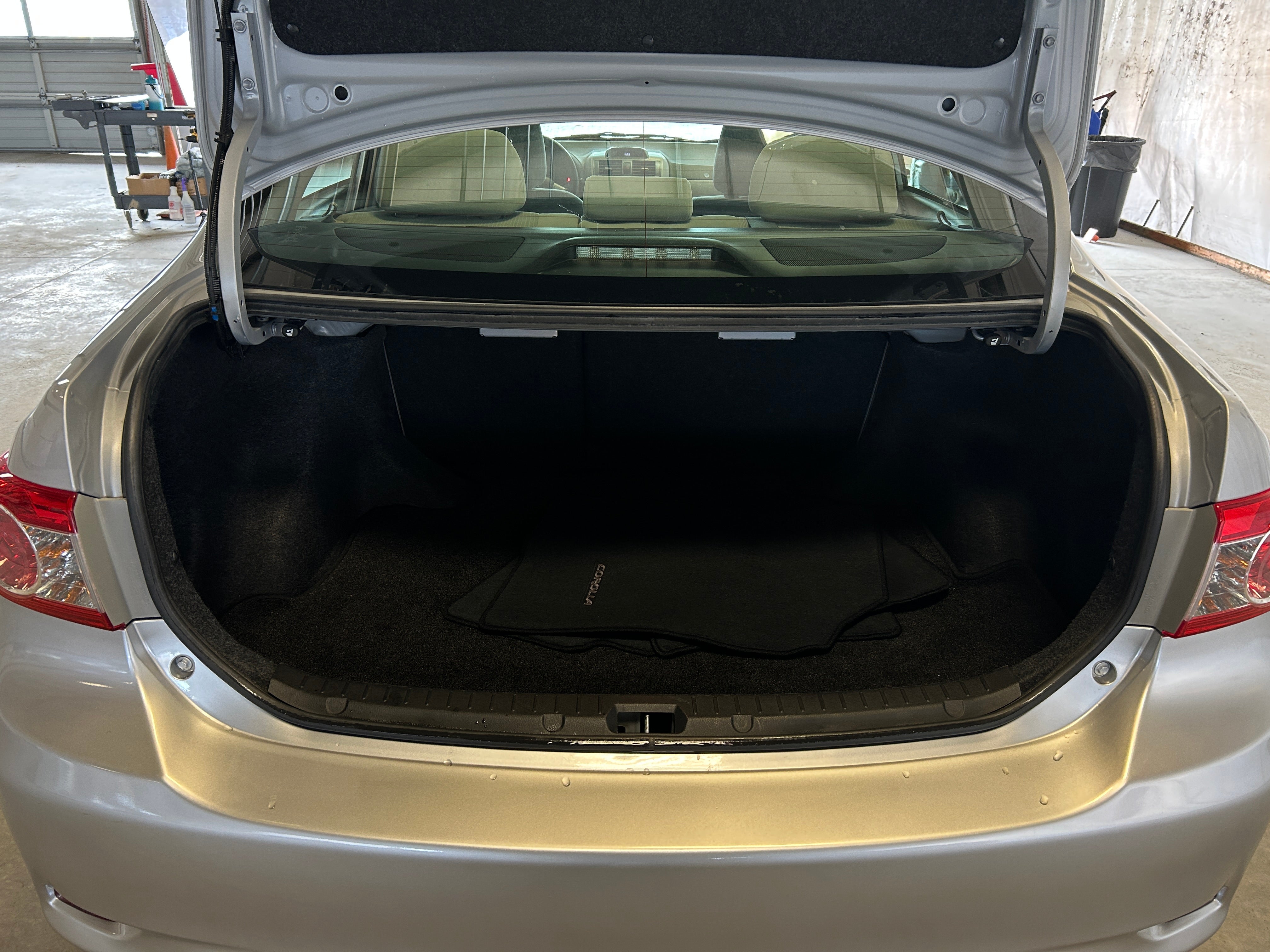 2012 Toyota Corolla LE 7