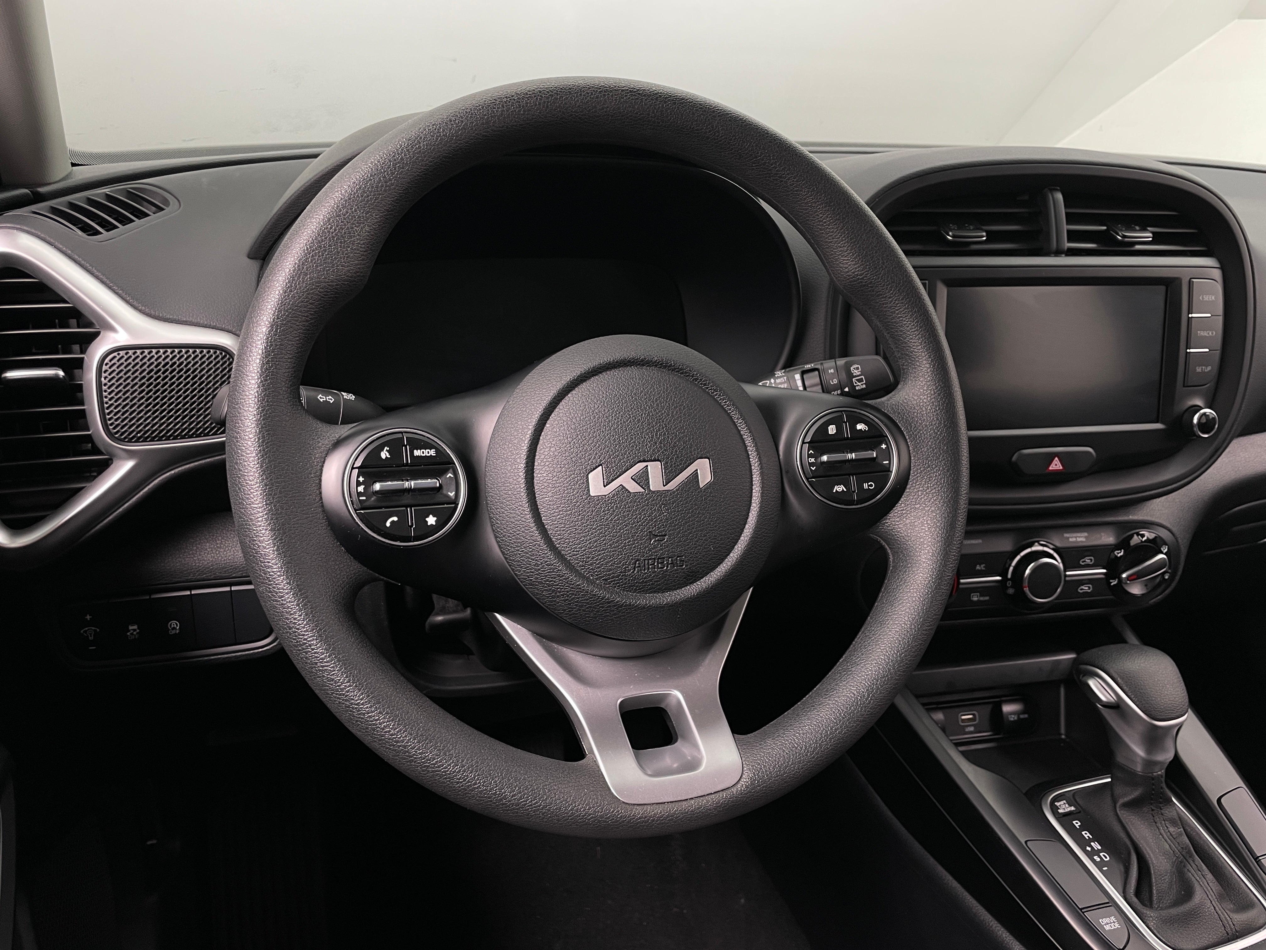 2024 Kia Soul LX 5