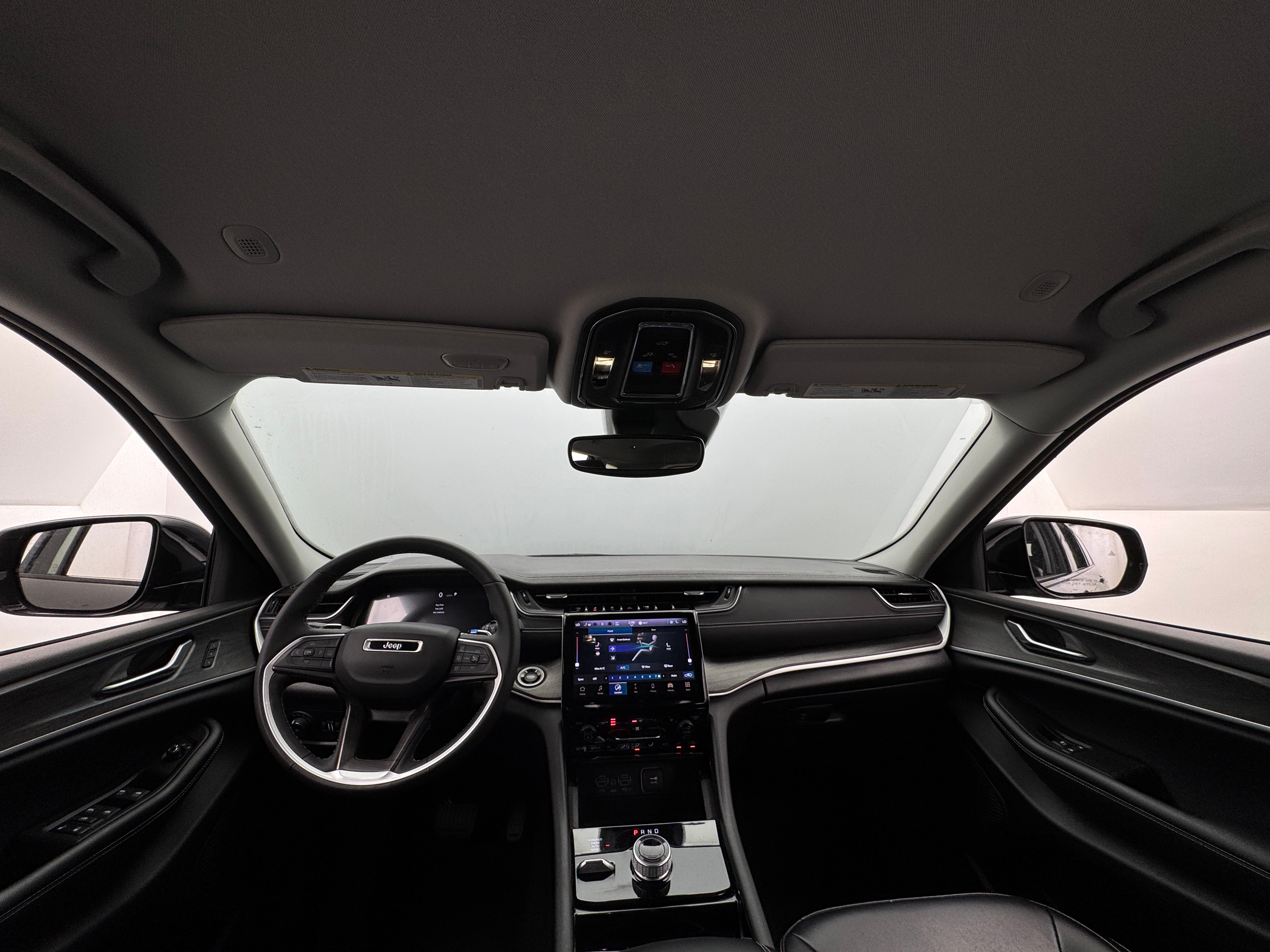 2023 Jeep Grand Cherokee L Limited Edition 2