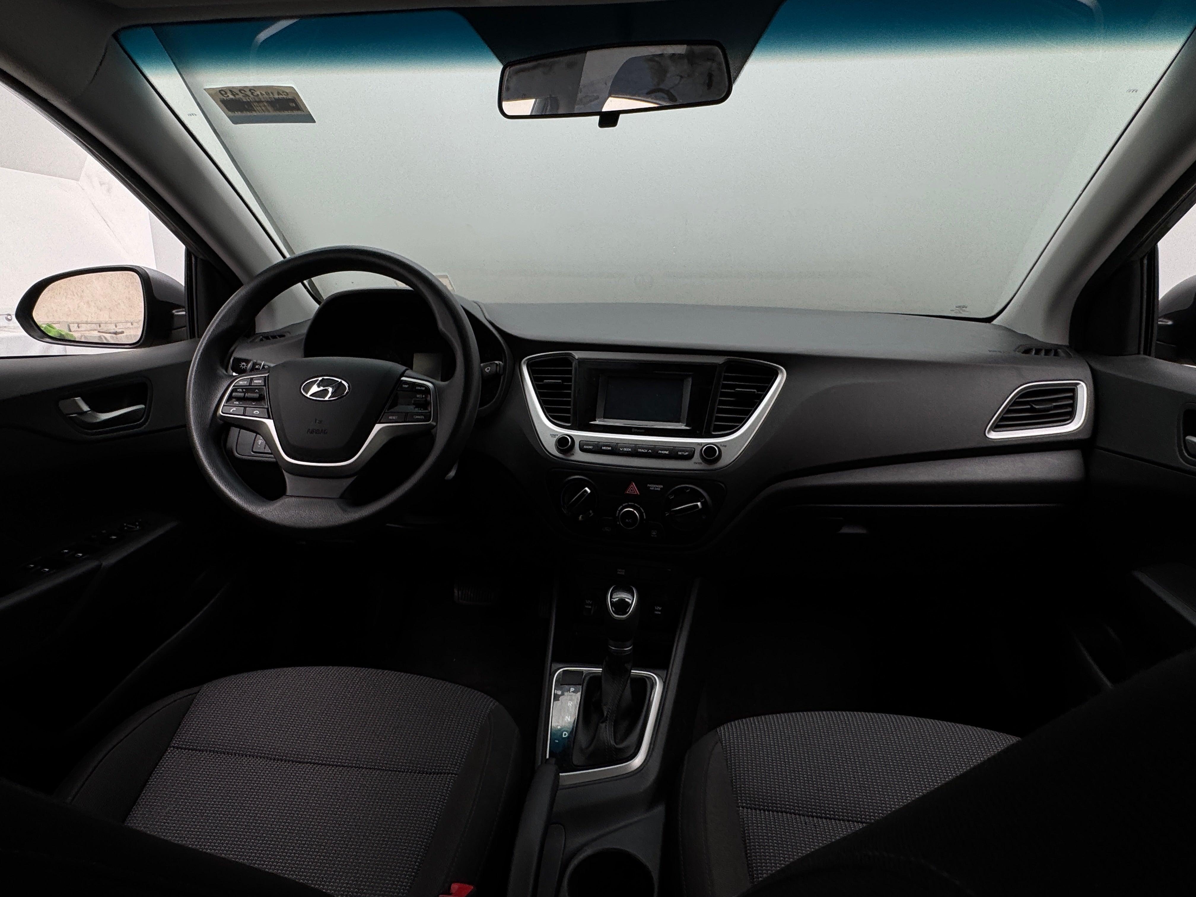 2021 Hyundai Accent SE 3