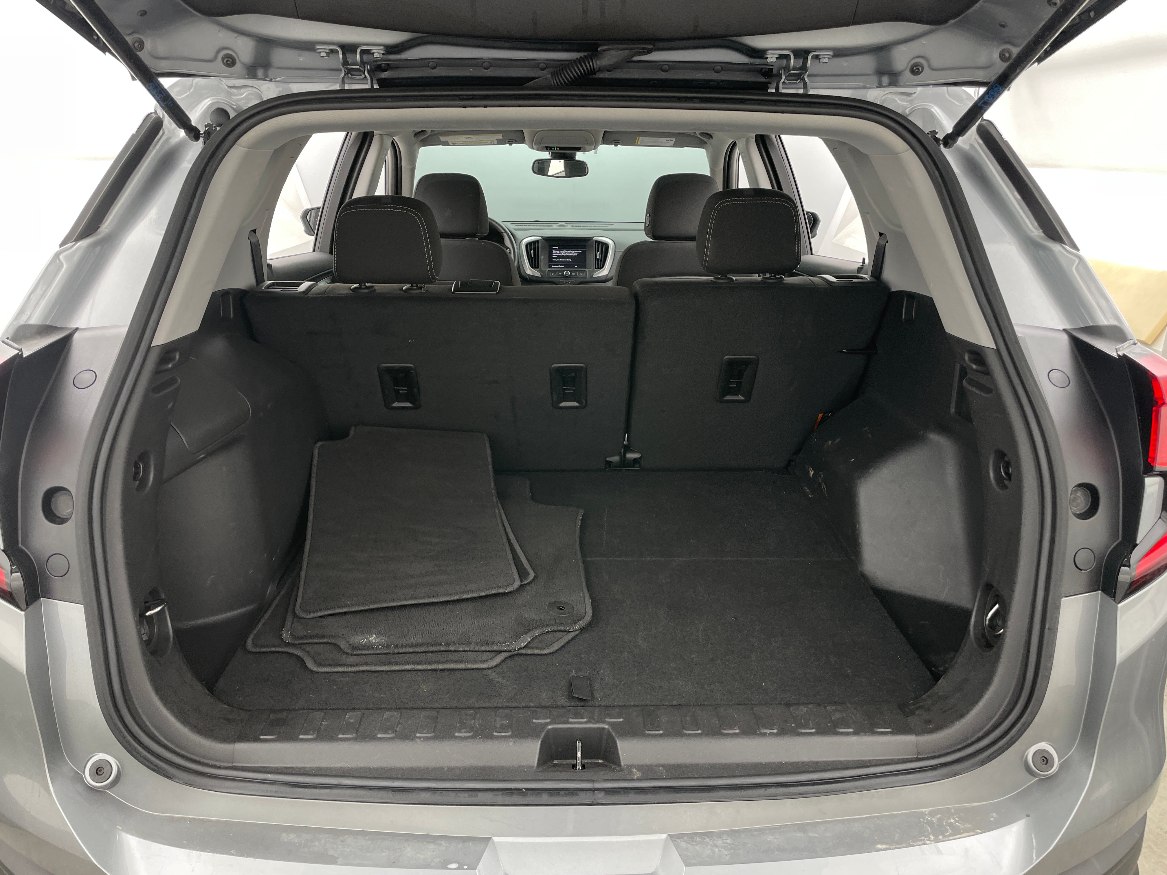 2024 GMC Terrain SLE 7