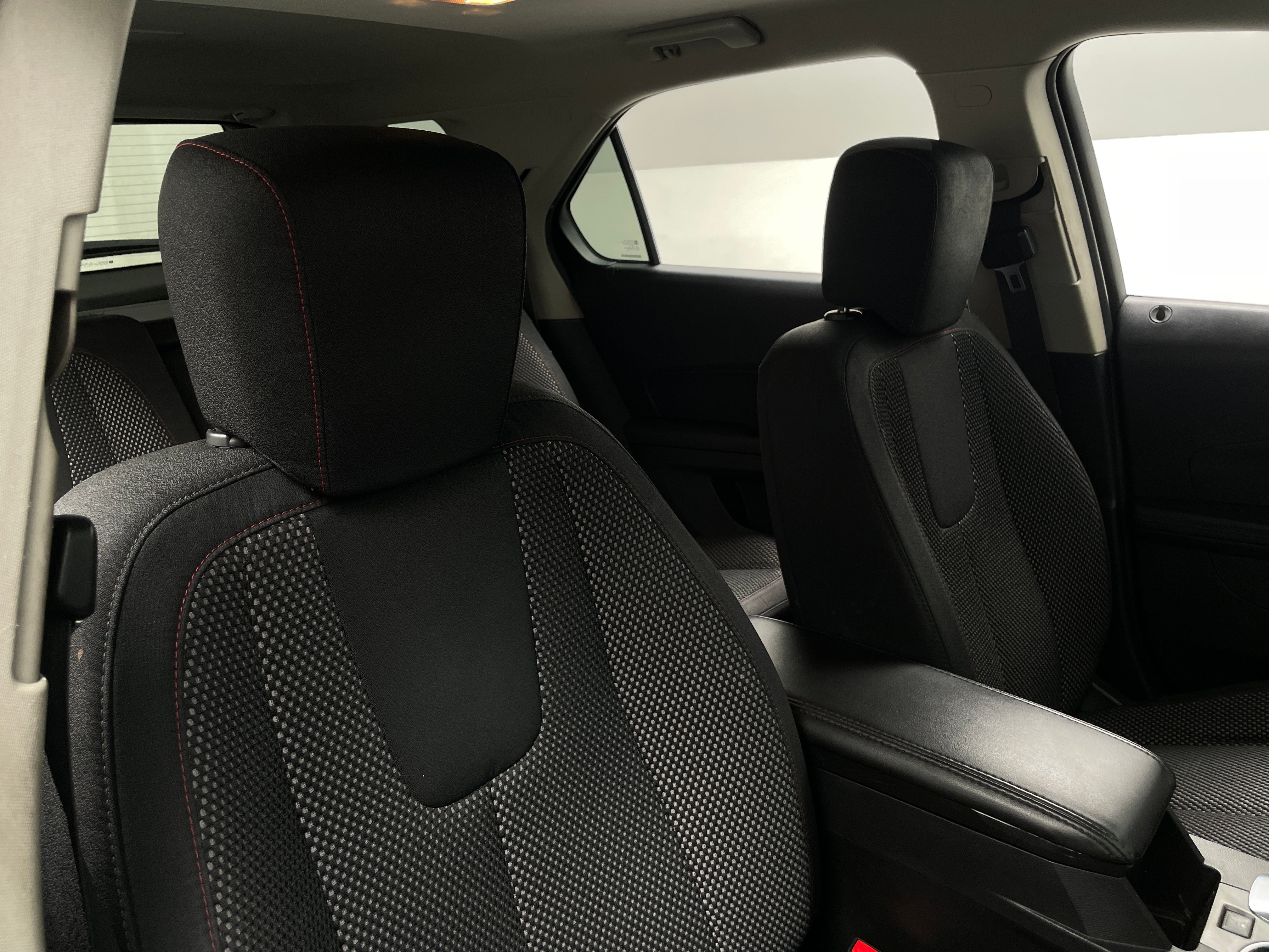 2016 Chevrolet Equinox LT 2