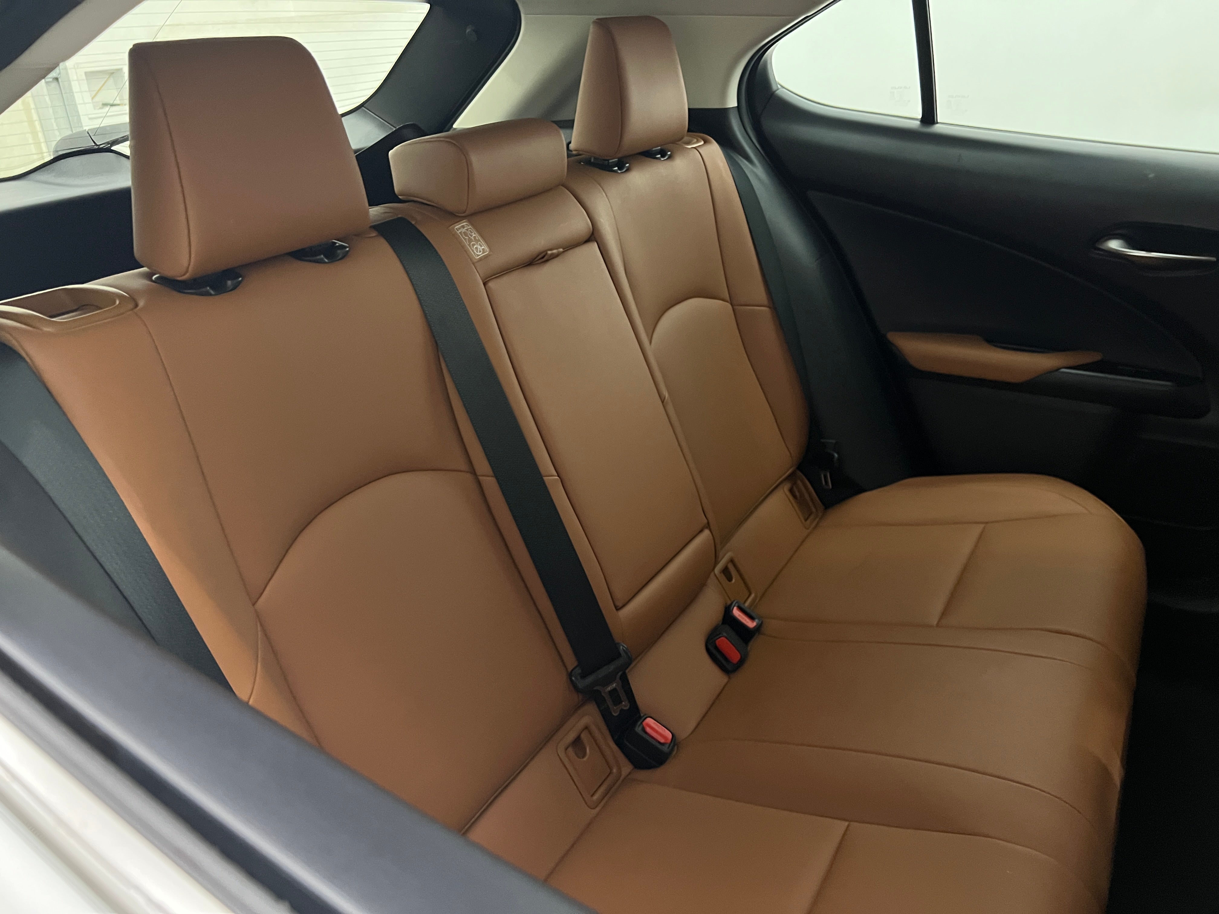 2020 Lexus UX 250h 5