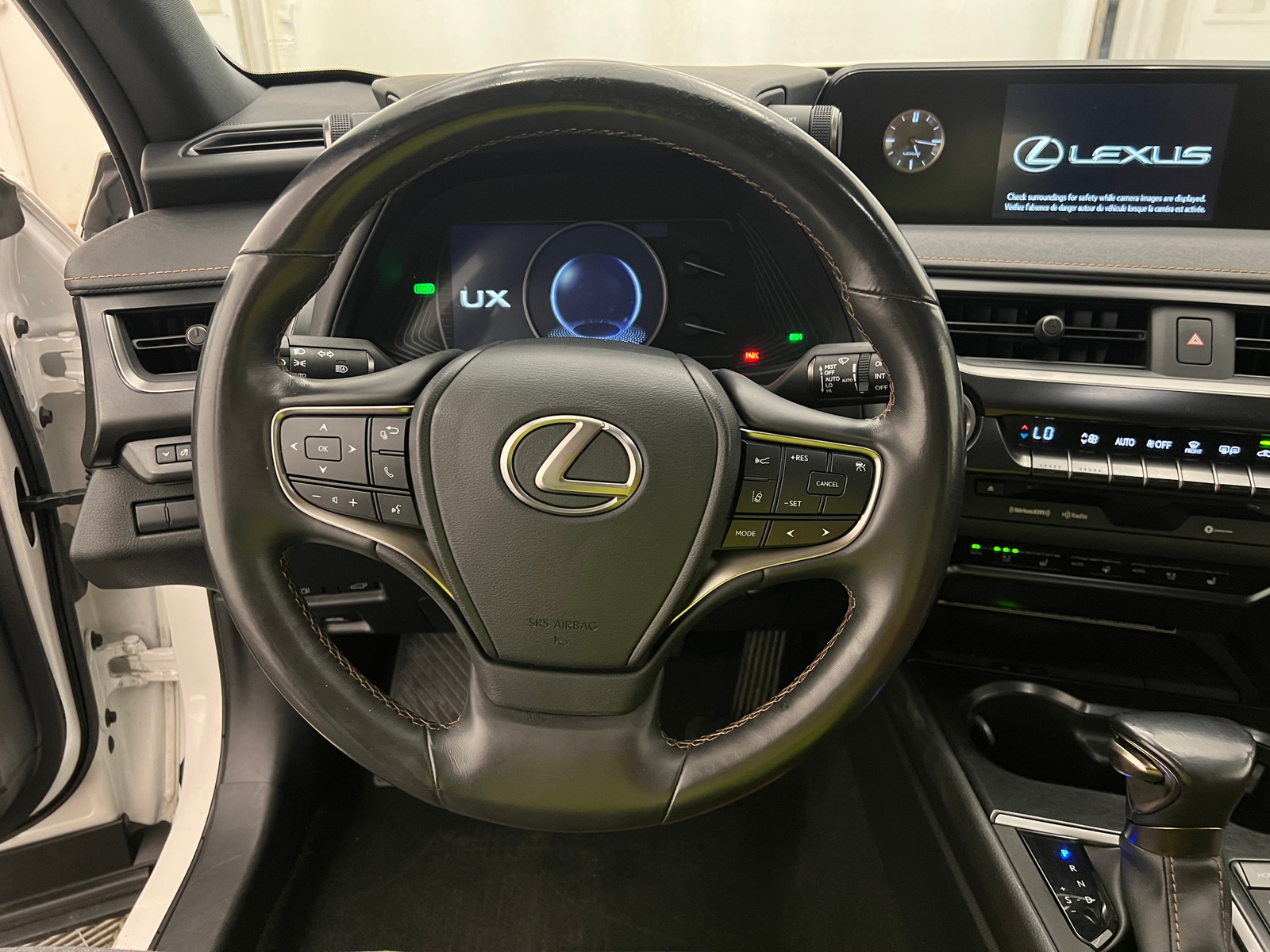 Thumbnail: 2020 Lexus UX - 4
