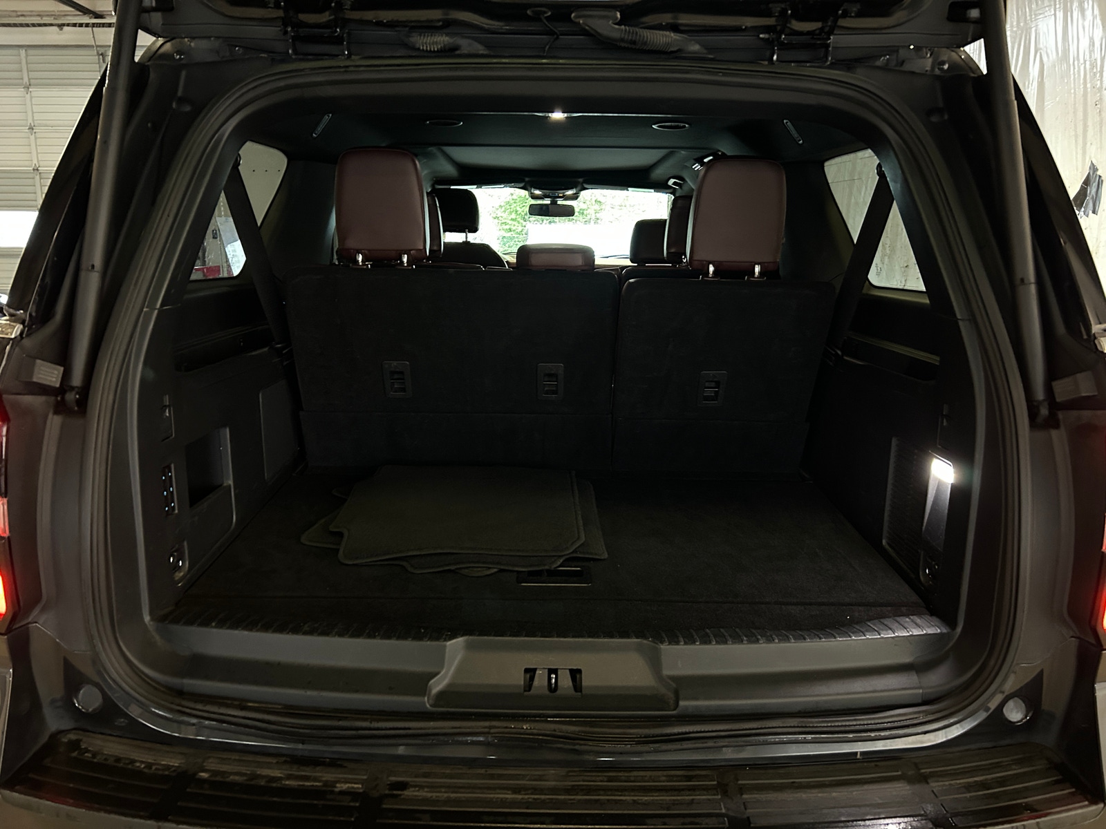 Thumbnail: 2023 Ford Expedition MAX - 6