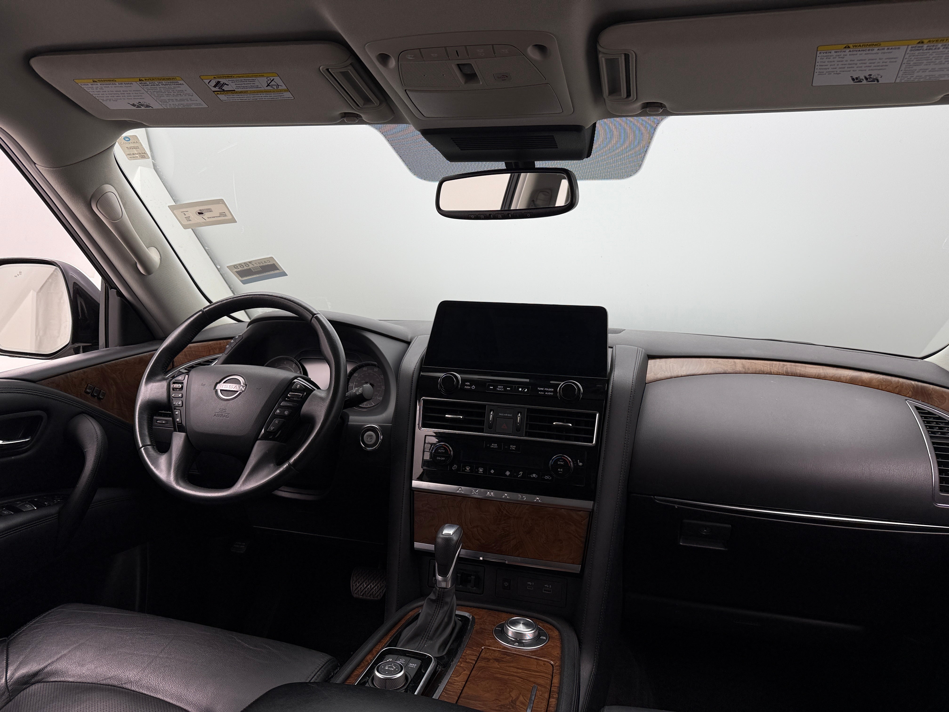 2023 Nissan Armada SL 3