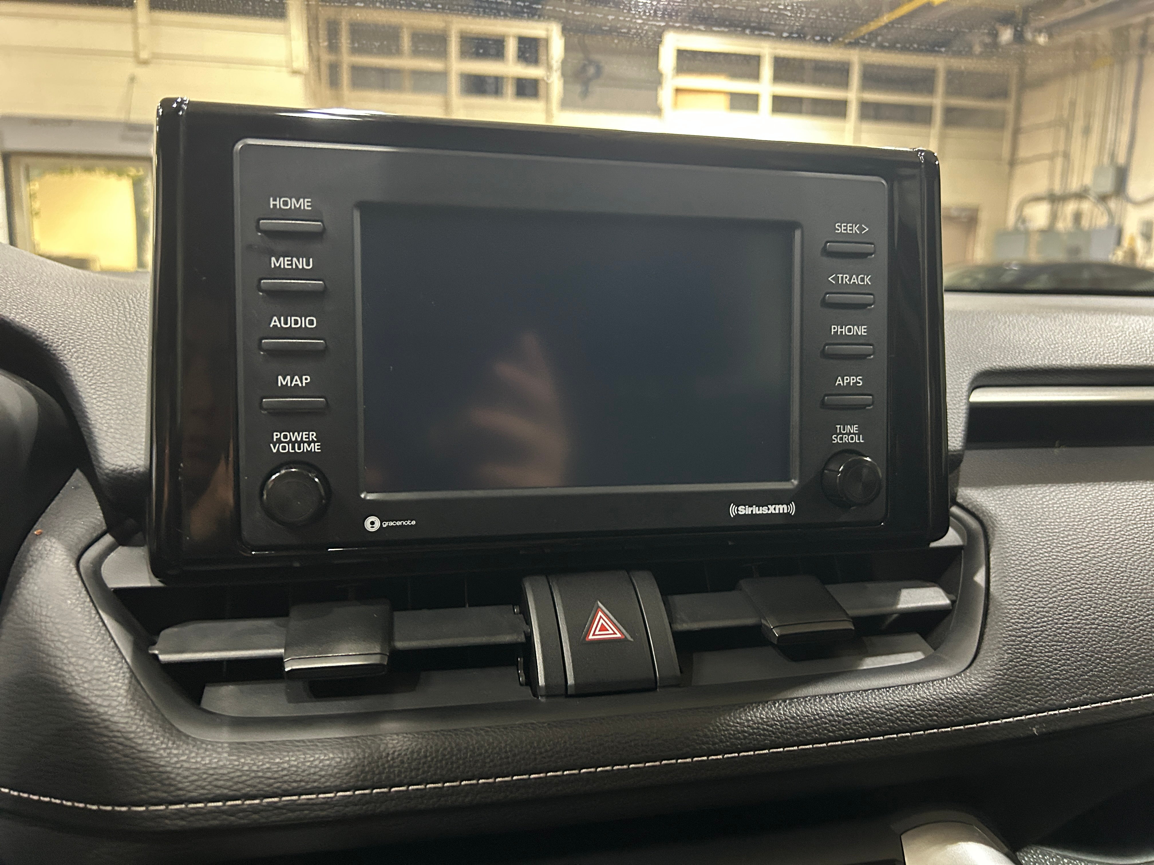 2021 Toyota RAV4 XLE 4